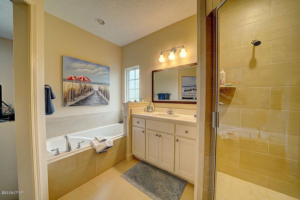 Gardenia Beach - Residential Lease