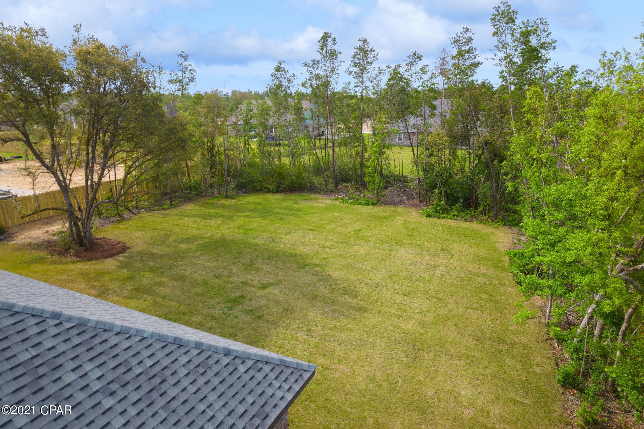 Lake Merial - Residential