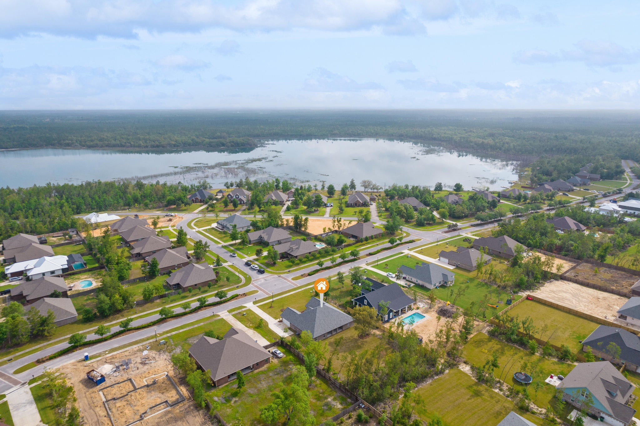 Lake Merial - Residential