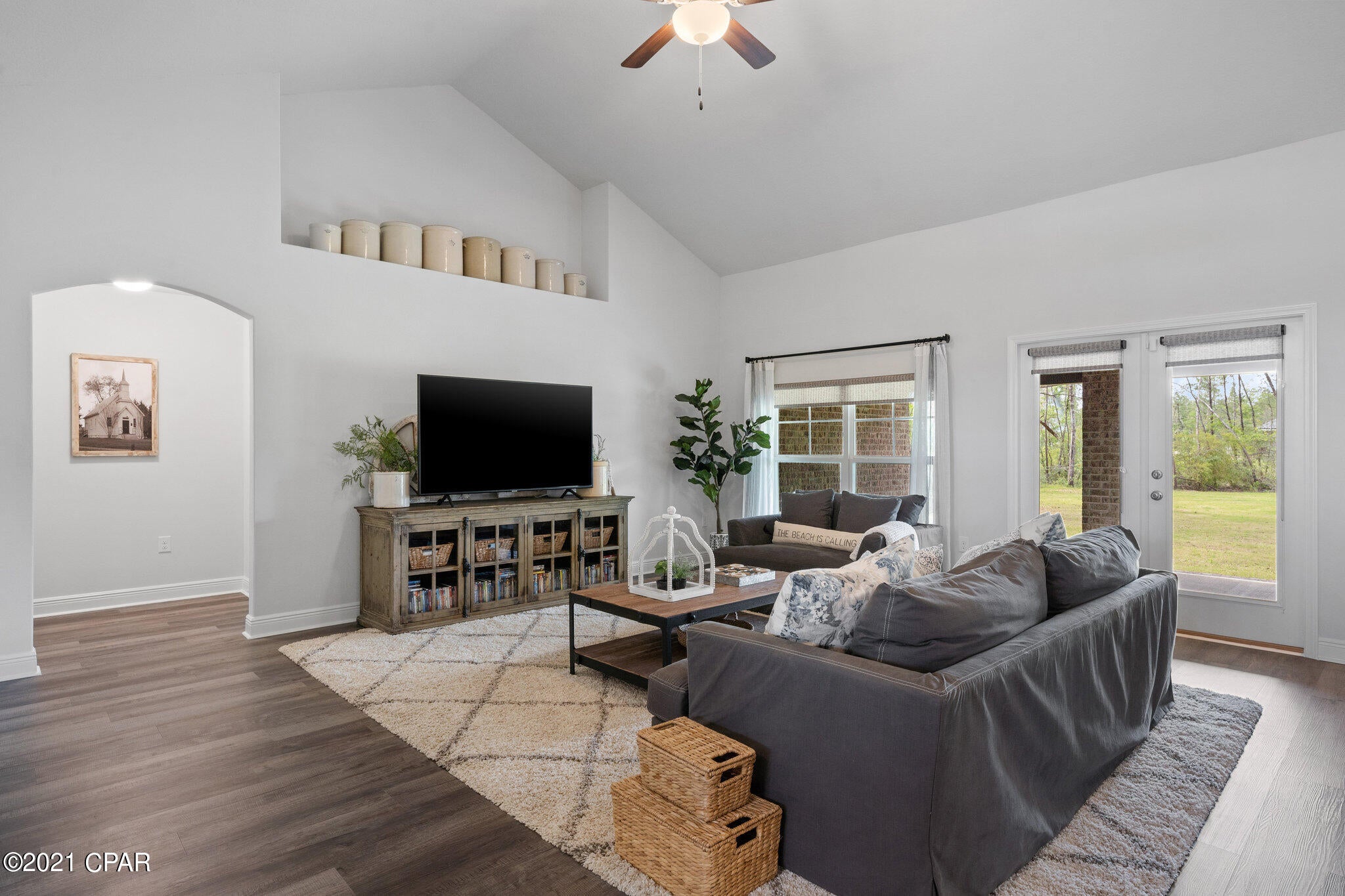 Lake Merial - Residential