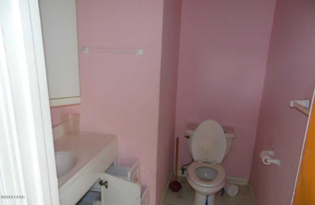 Jinks Sub U-1 - Residential