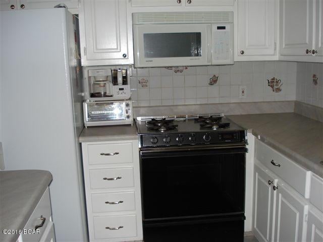 Emerald Lake Estates - Residential Lease