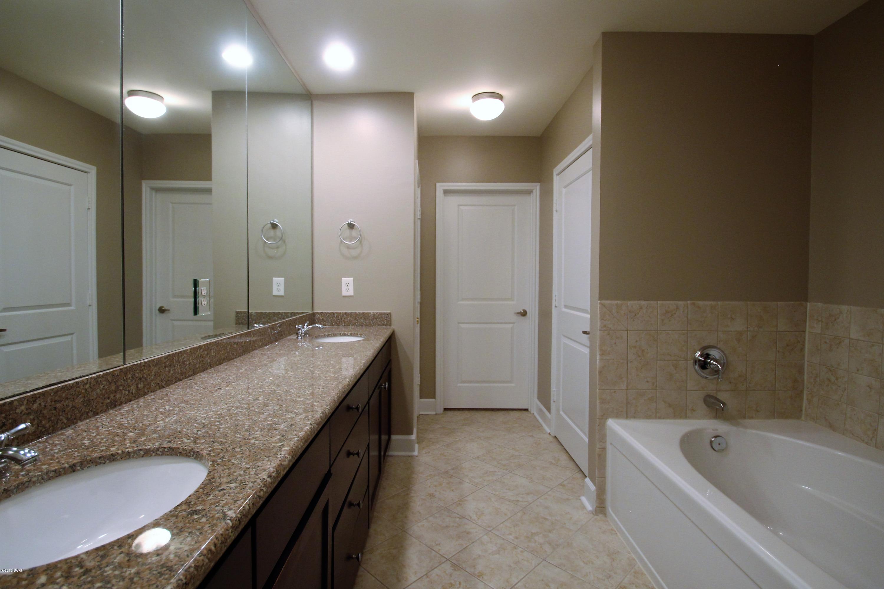 Island Reserve - Residential Lease