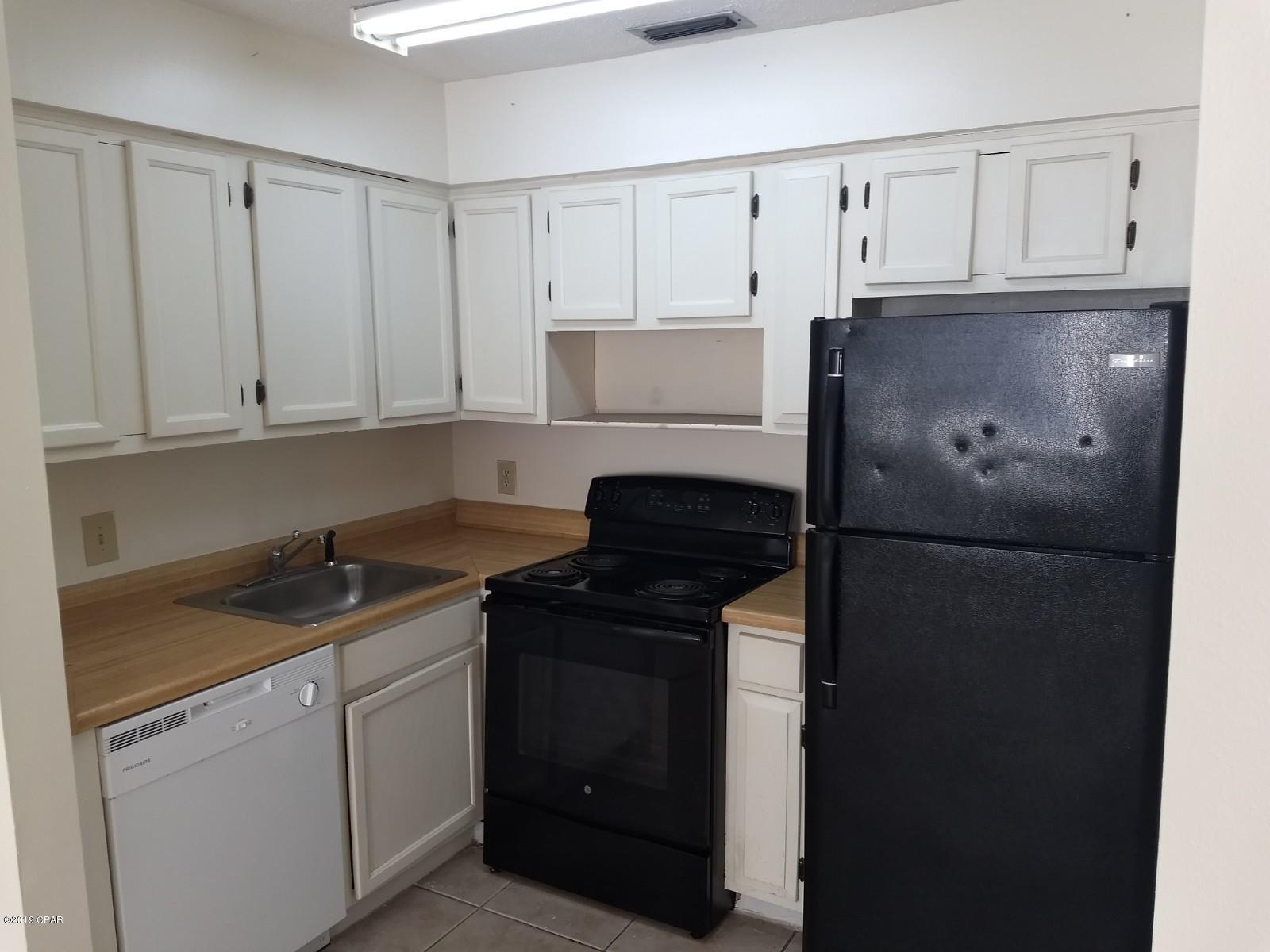 Sand Castles Villa - Residential Lease