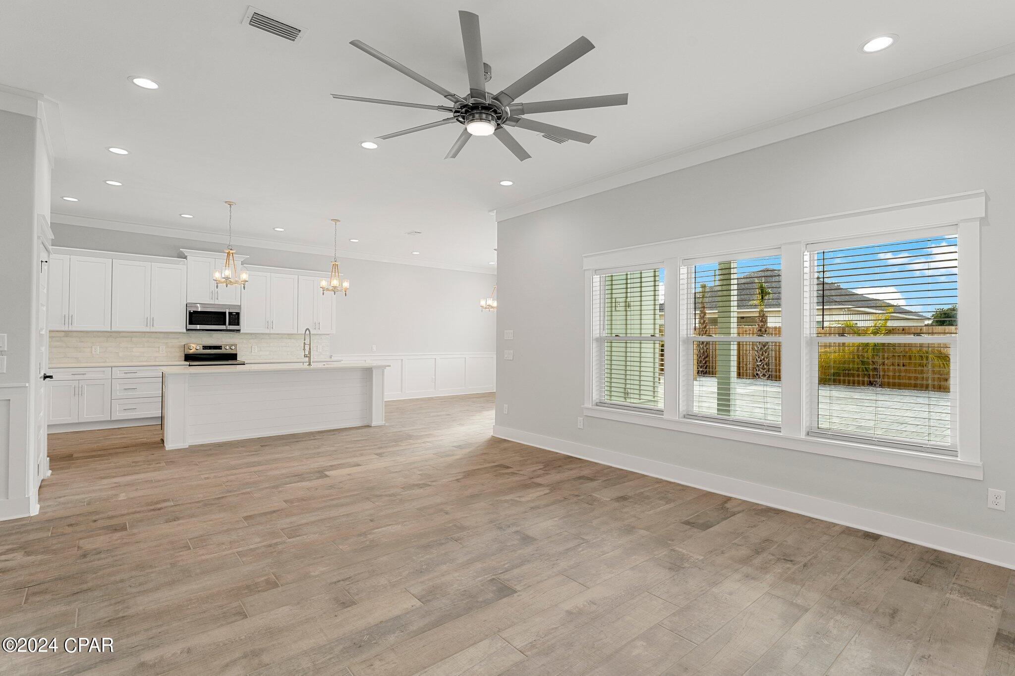 Laguna Haven - Residential Lease