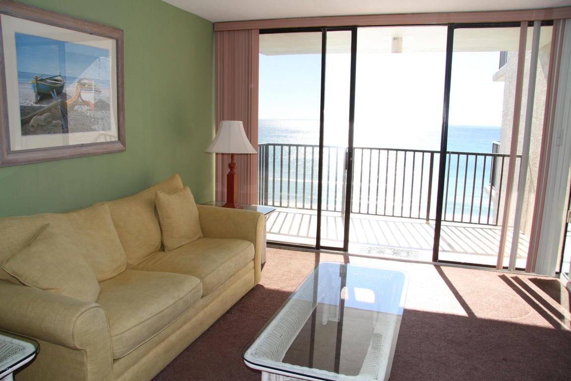 Pelican Walk - Residential Lease