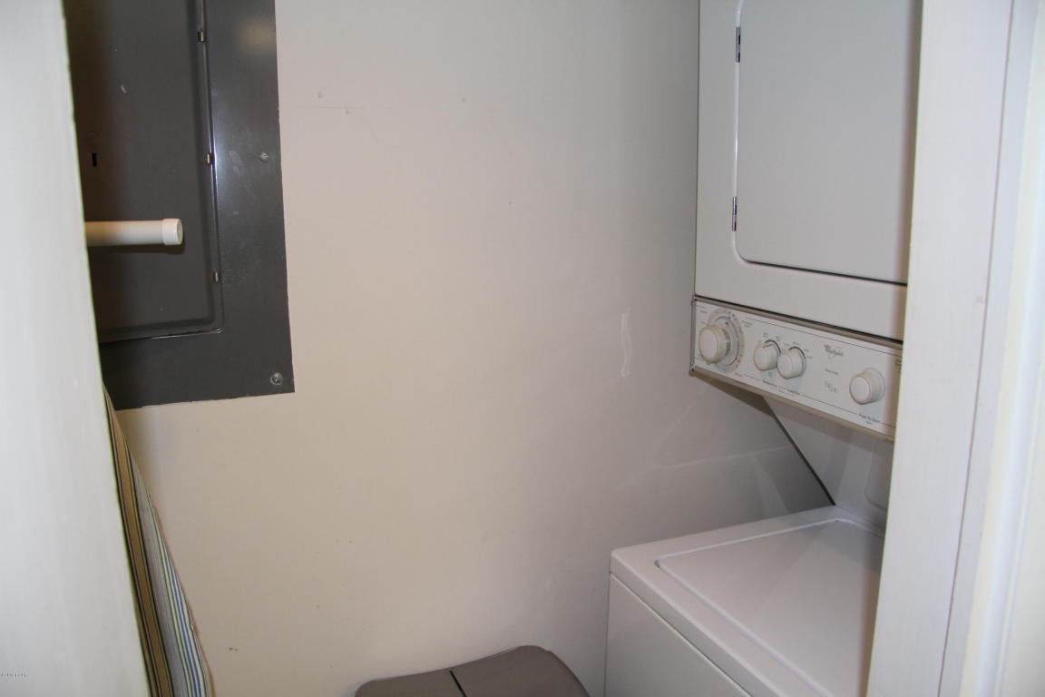 Pelican Walk - Residential Lease