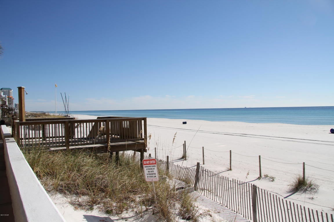 Pelican Walk - Residential Lease