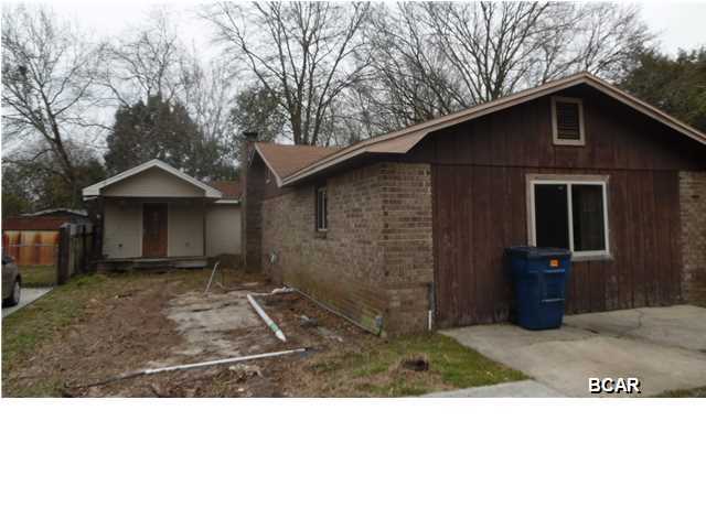 Venetian Villa 1st Add Replat - Residential