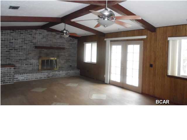 Venetian Villa 1st Add Replat - Residential