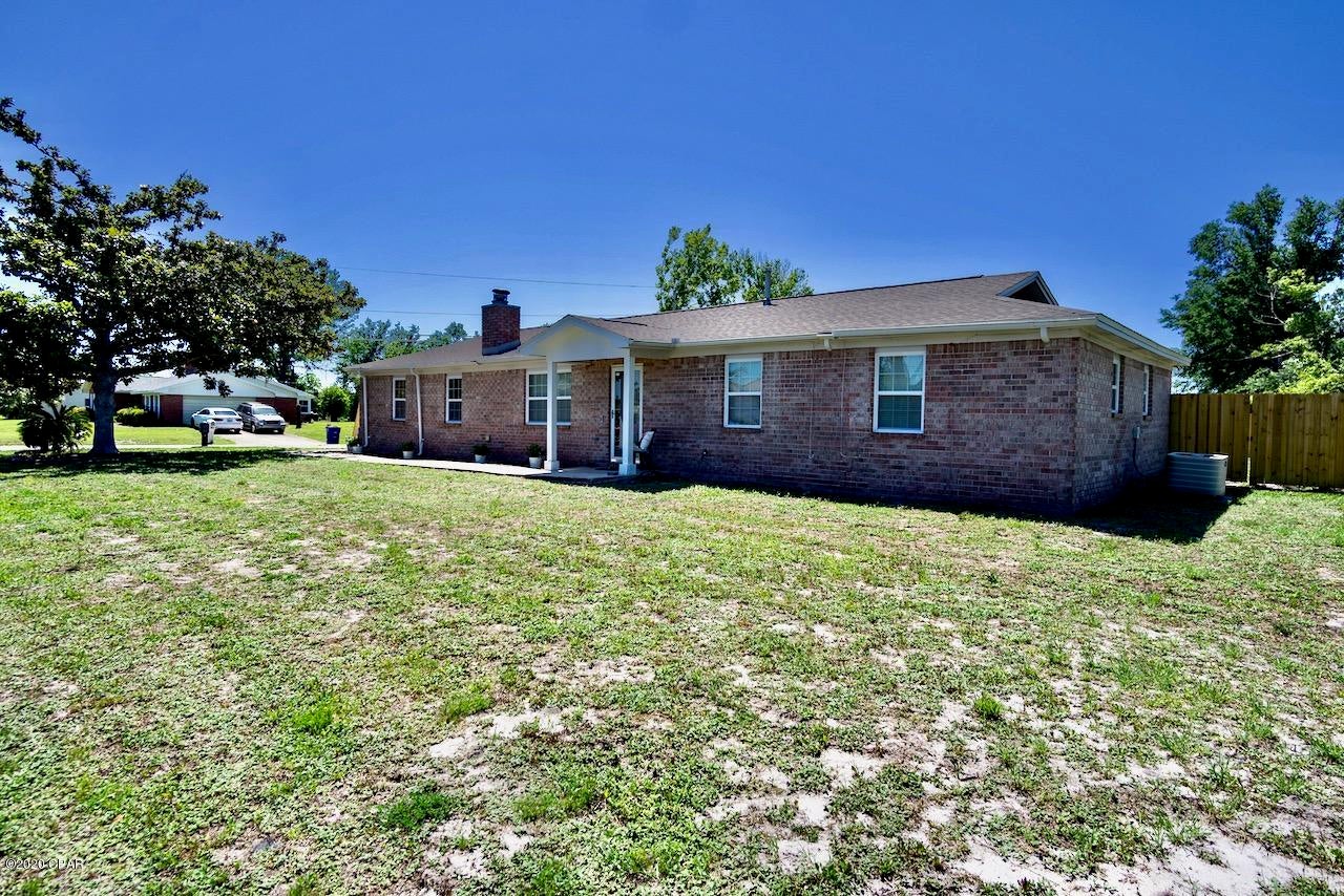Venetian Villa 1st Add Replat - Residential