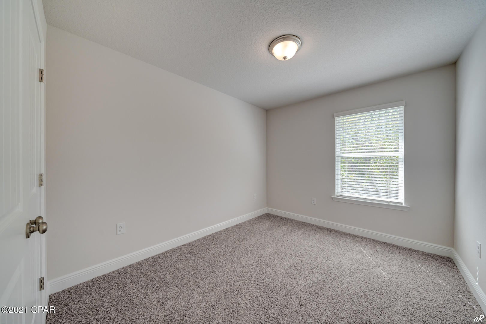 Hathaway Townhomes - Residential Lease