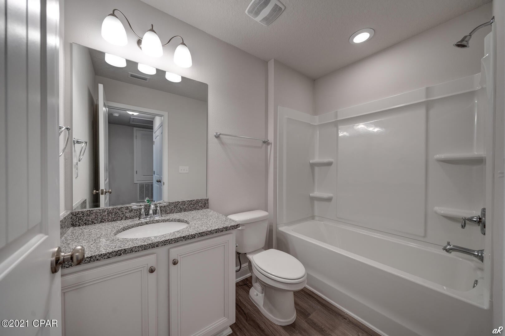 Hathaway Townhomes - Residential Lease