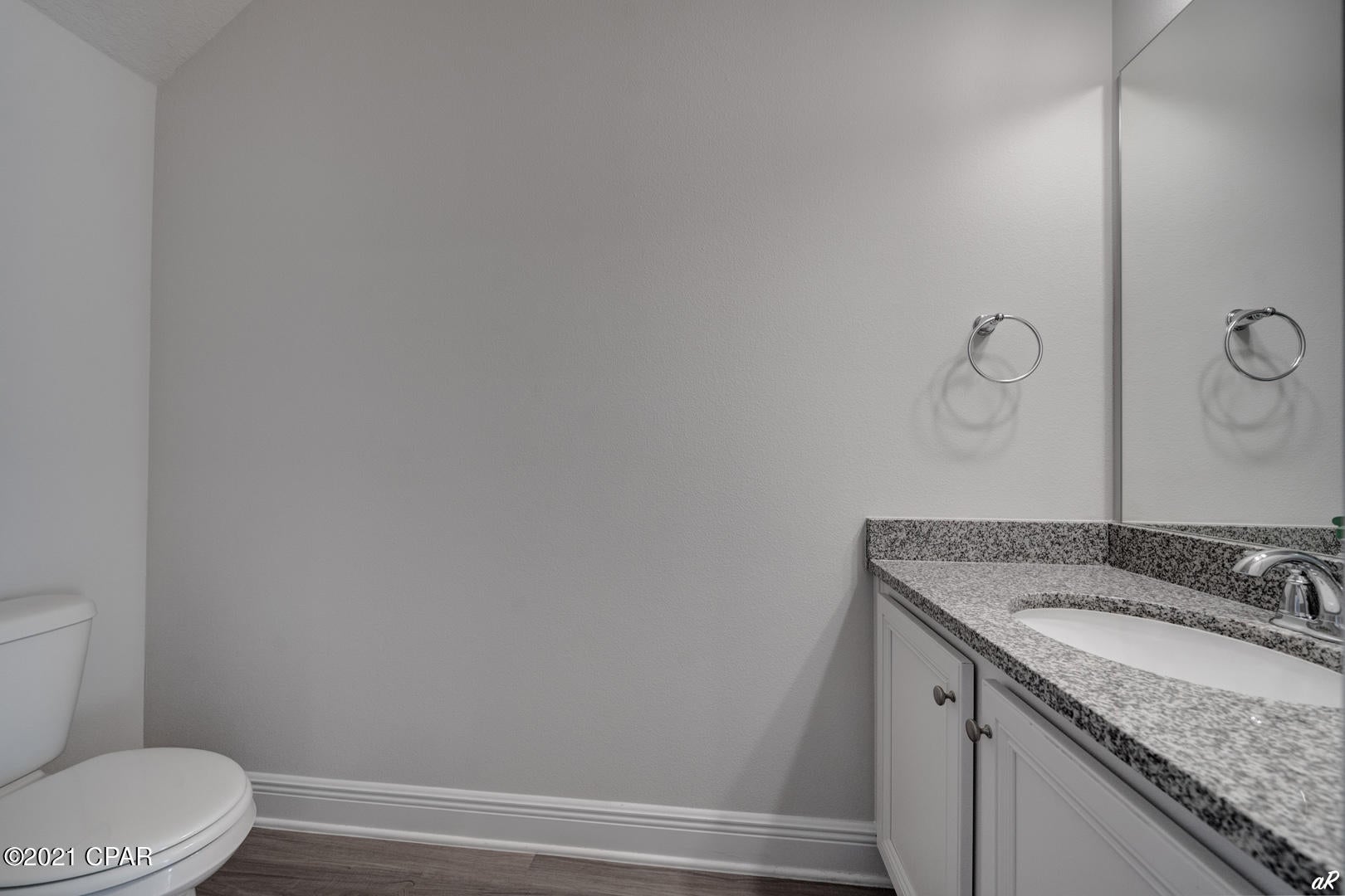 Hathaway Townhomes - Residential Lease