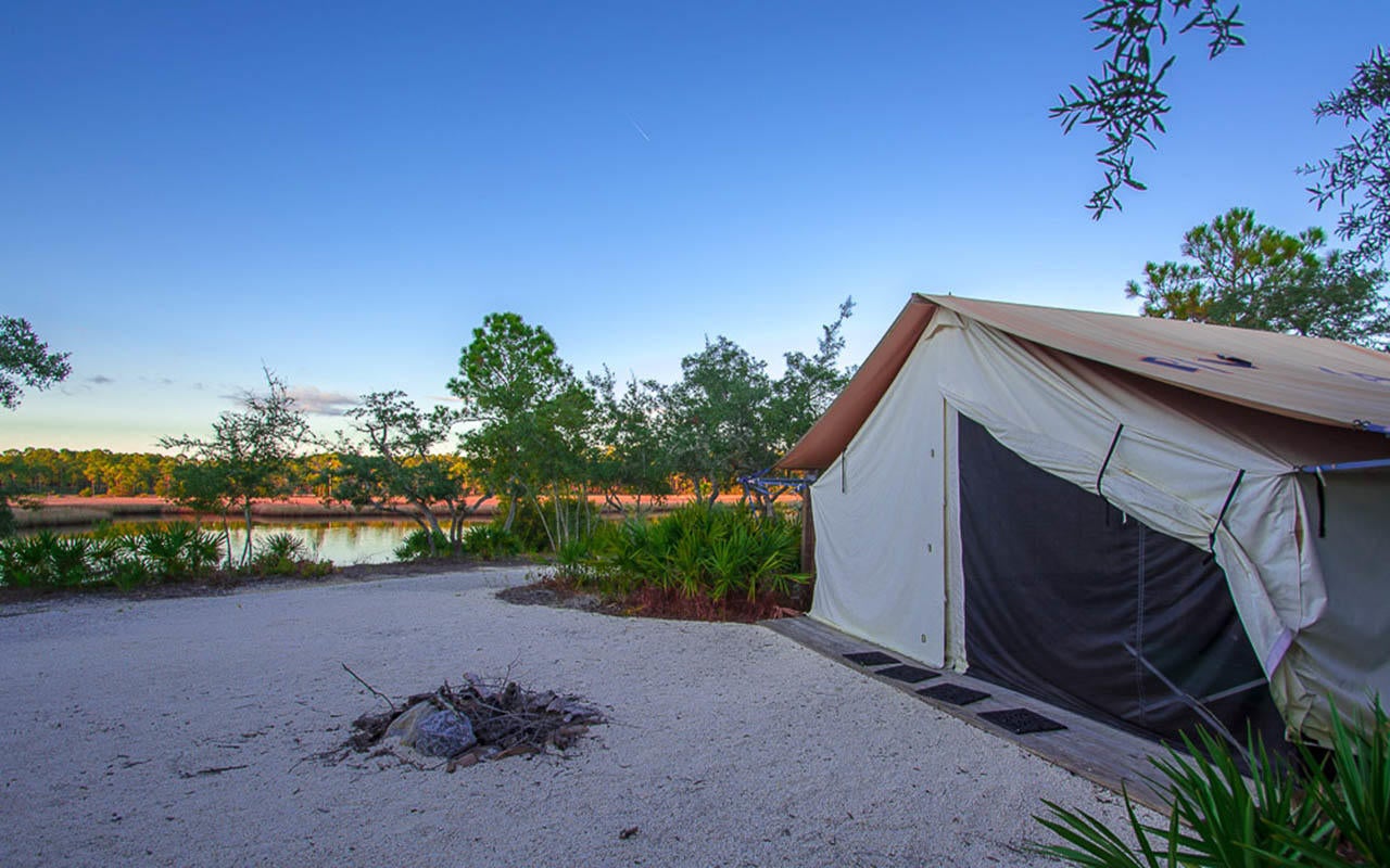 Rivercamps On Crooked Creek - Land