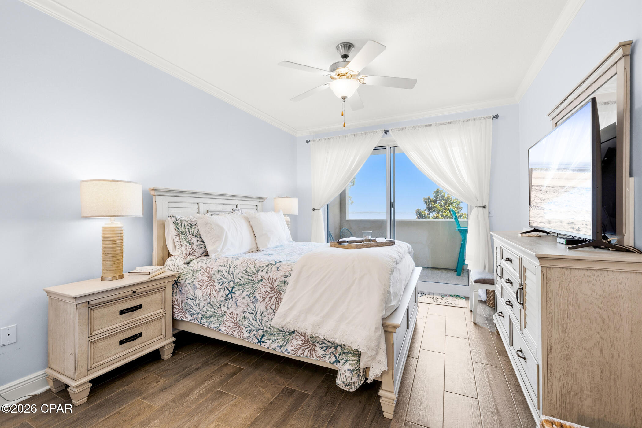 Magnolia Bay Club - Residential
