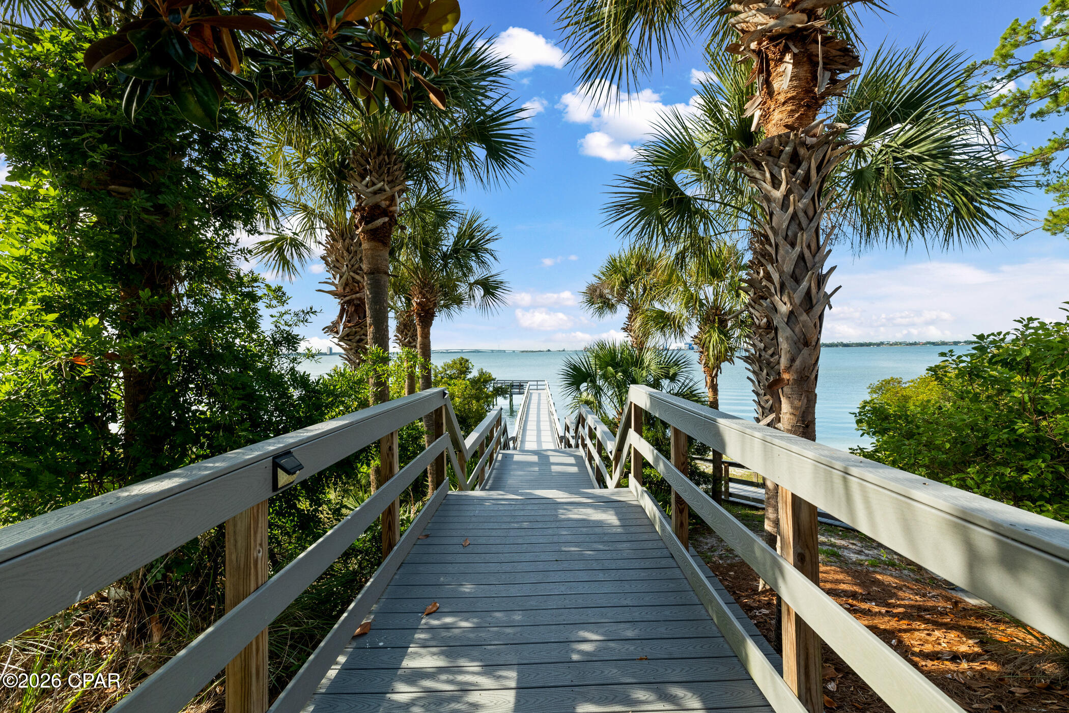 Magnolia Bay Club - Residential