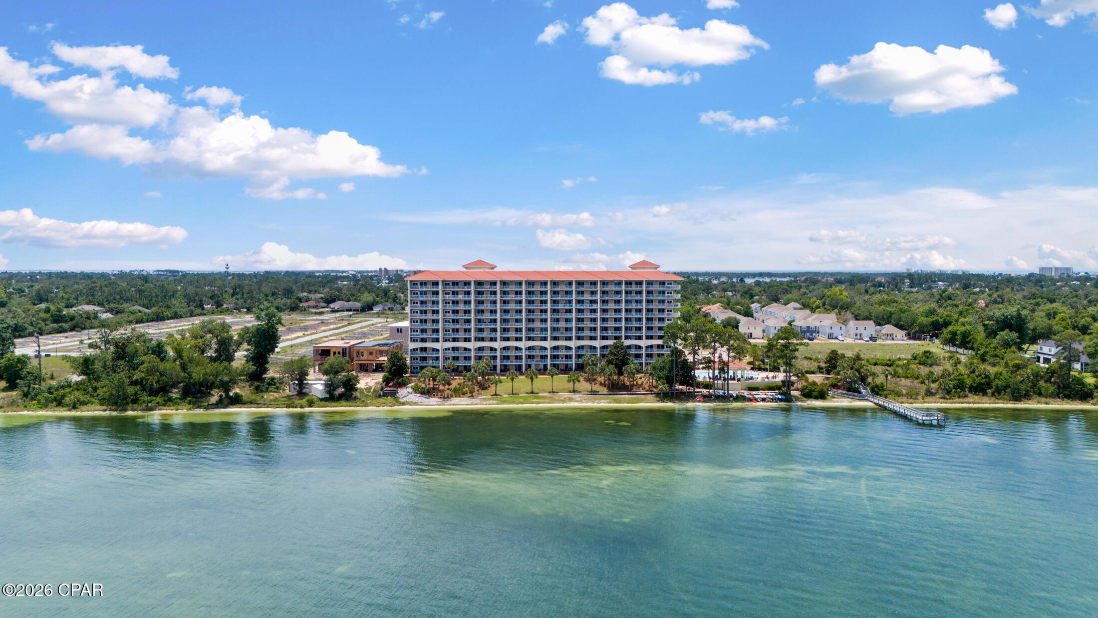 Magnolia Bay Club - Residential