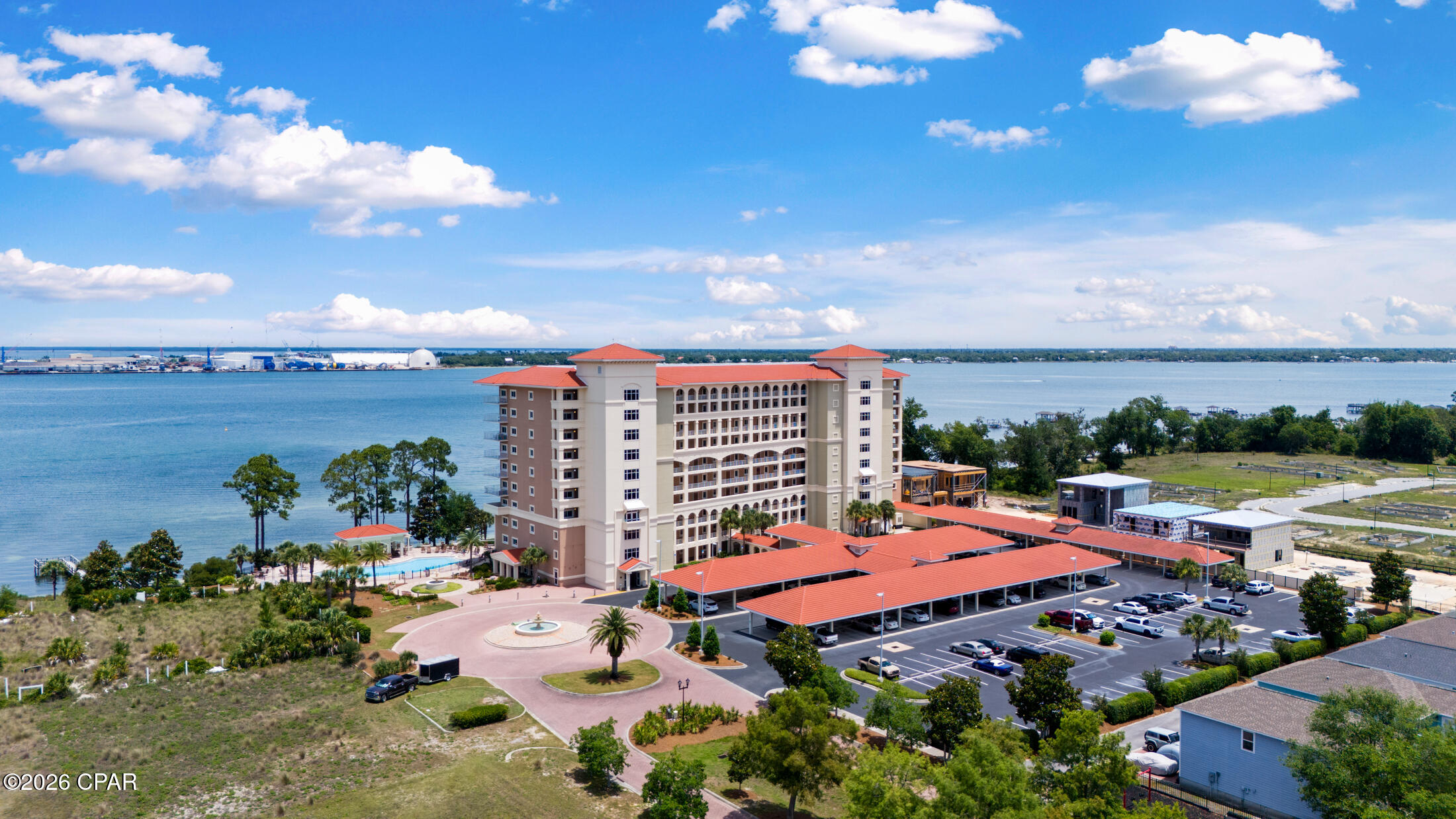 Magnolia Bay Club - Residential