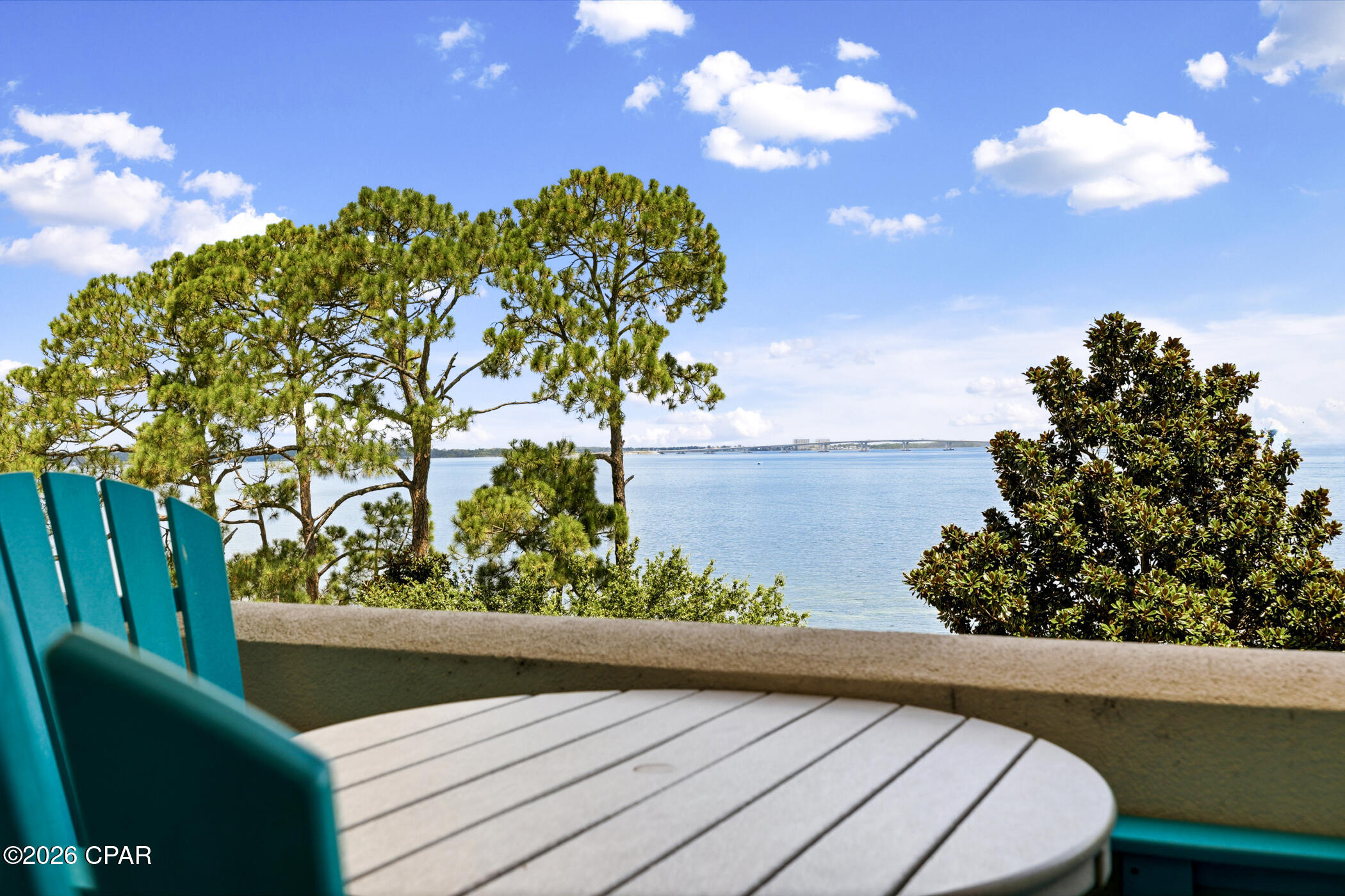 Magnolia Bay Club - Residential