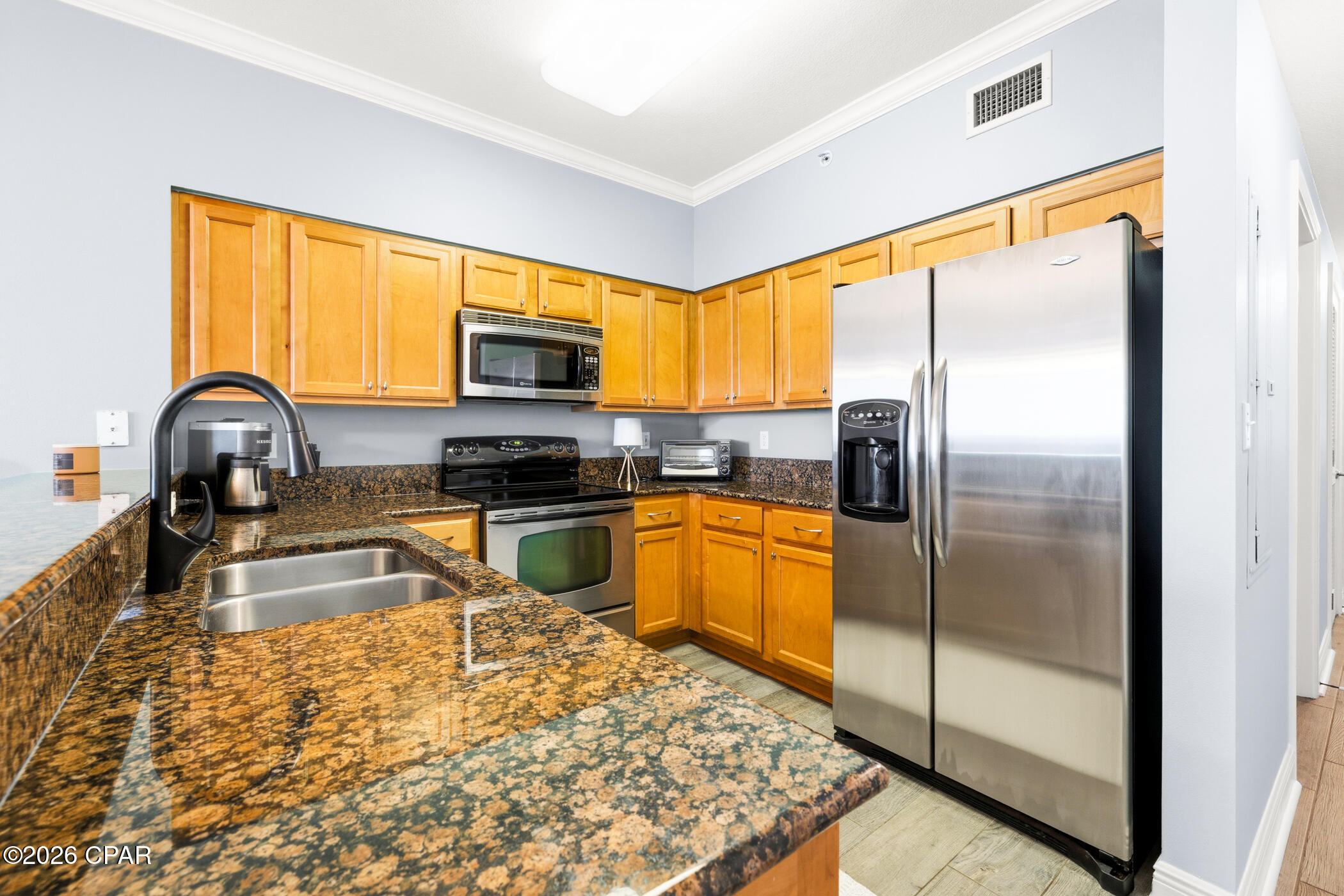 Magnolia Bay Club - Residential