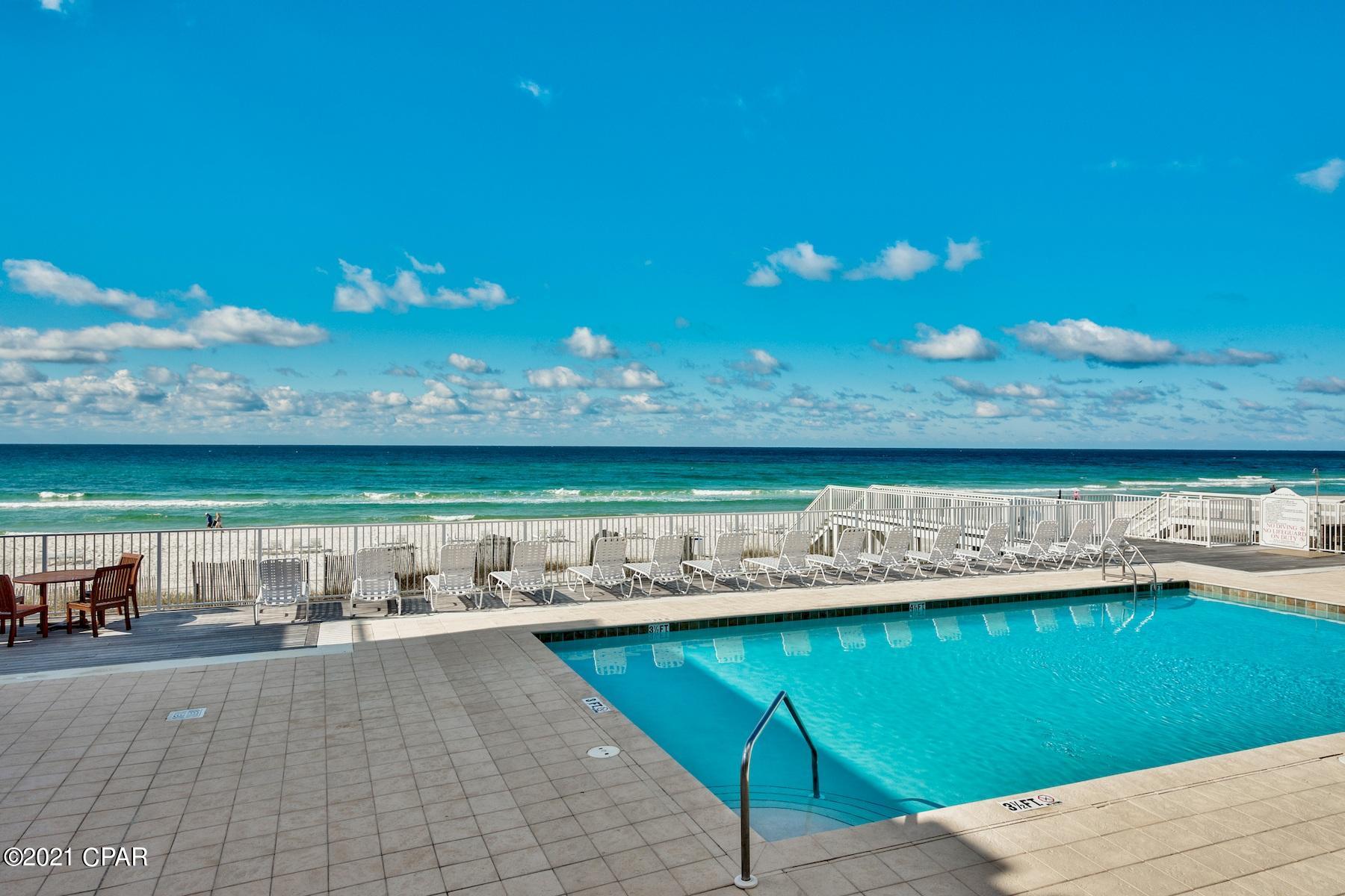 Carillon Beach Inn - Residential