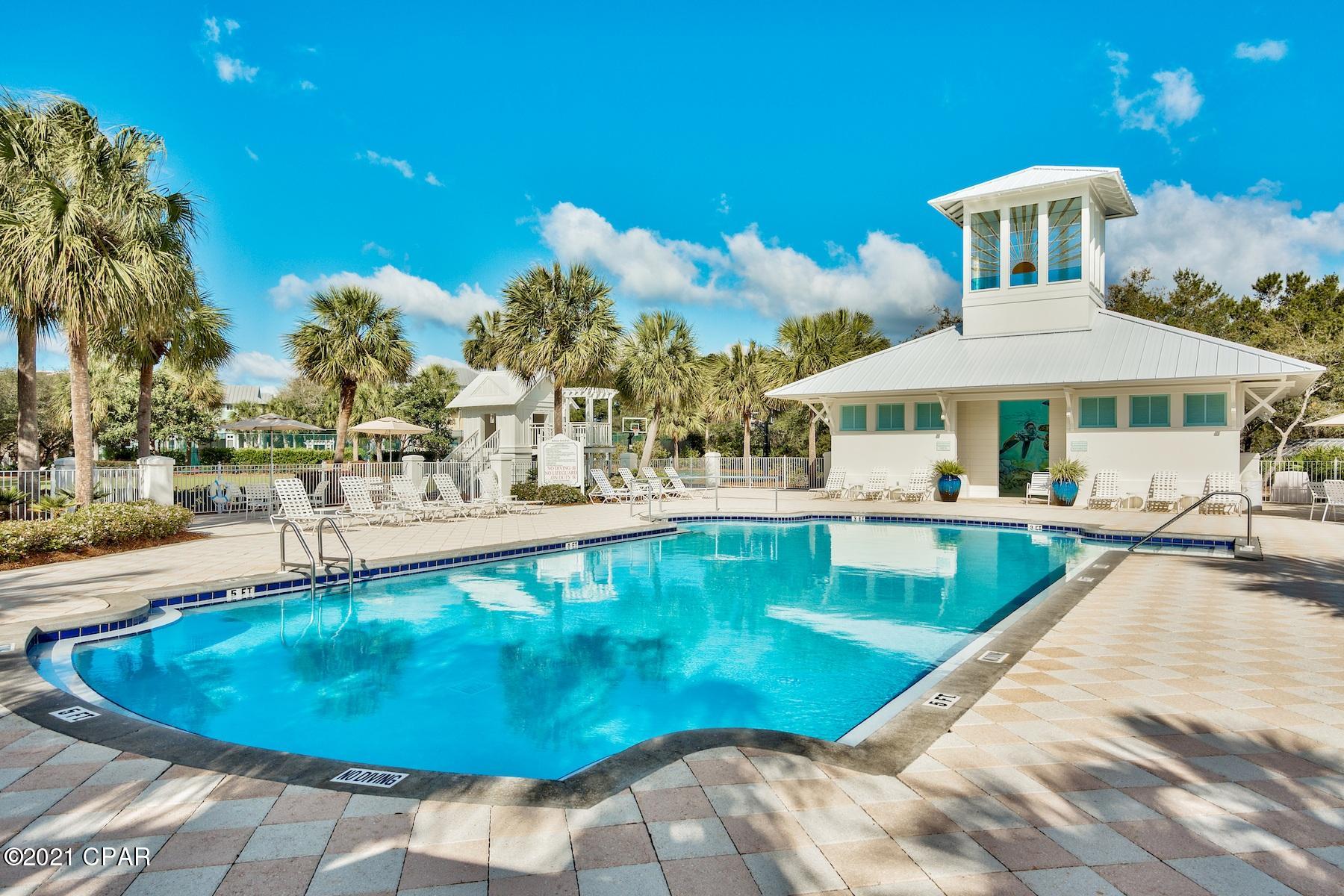 Carillon Beach Inn - Residential