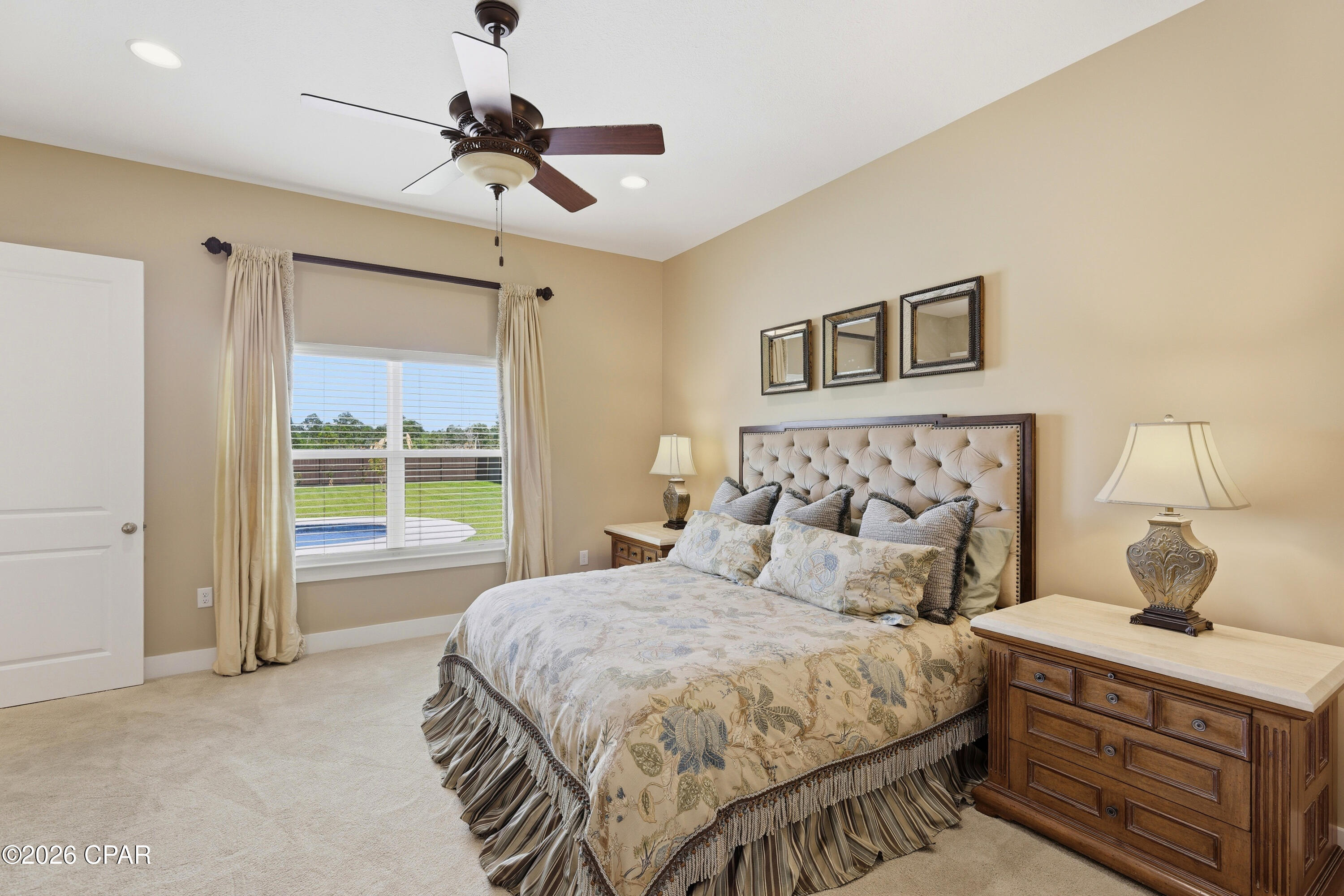 Kirkland Manor - Residential