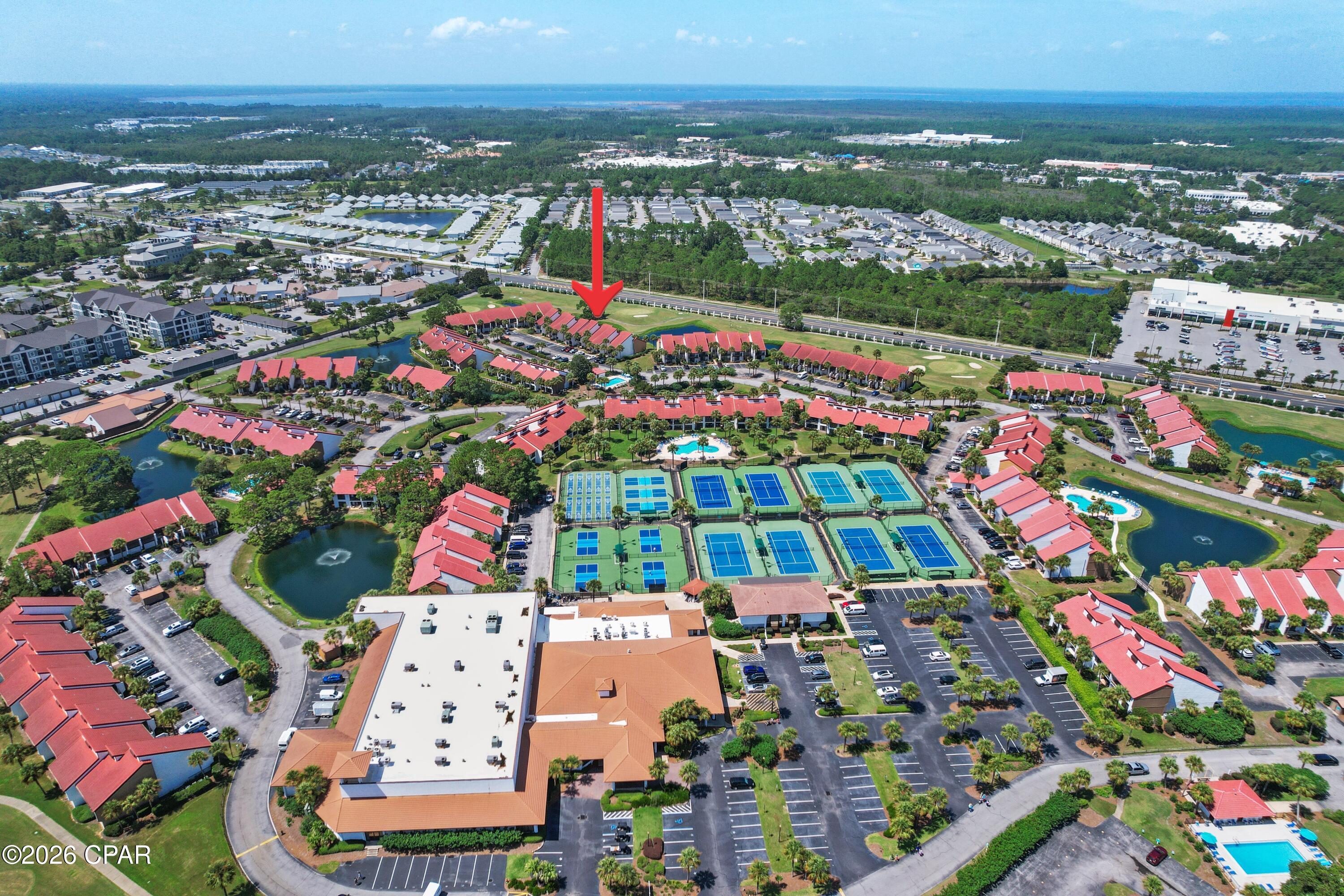 Edgewater Golf Villas V-B - Residential