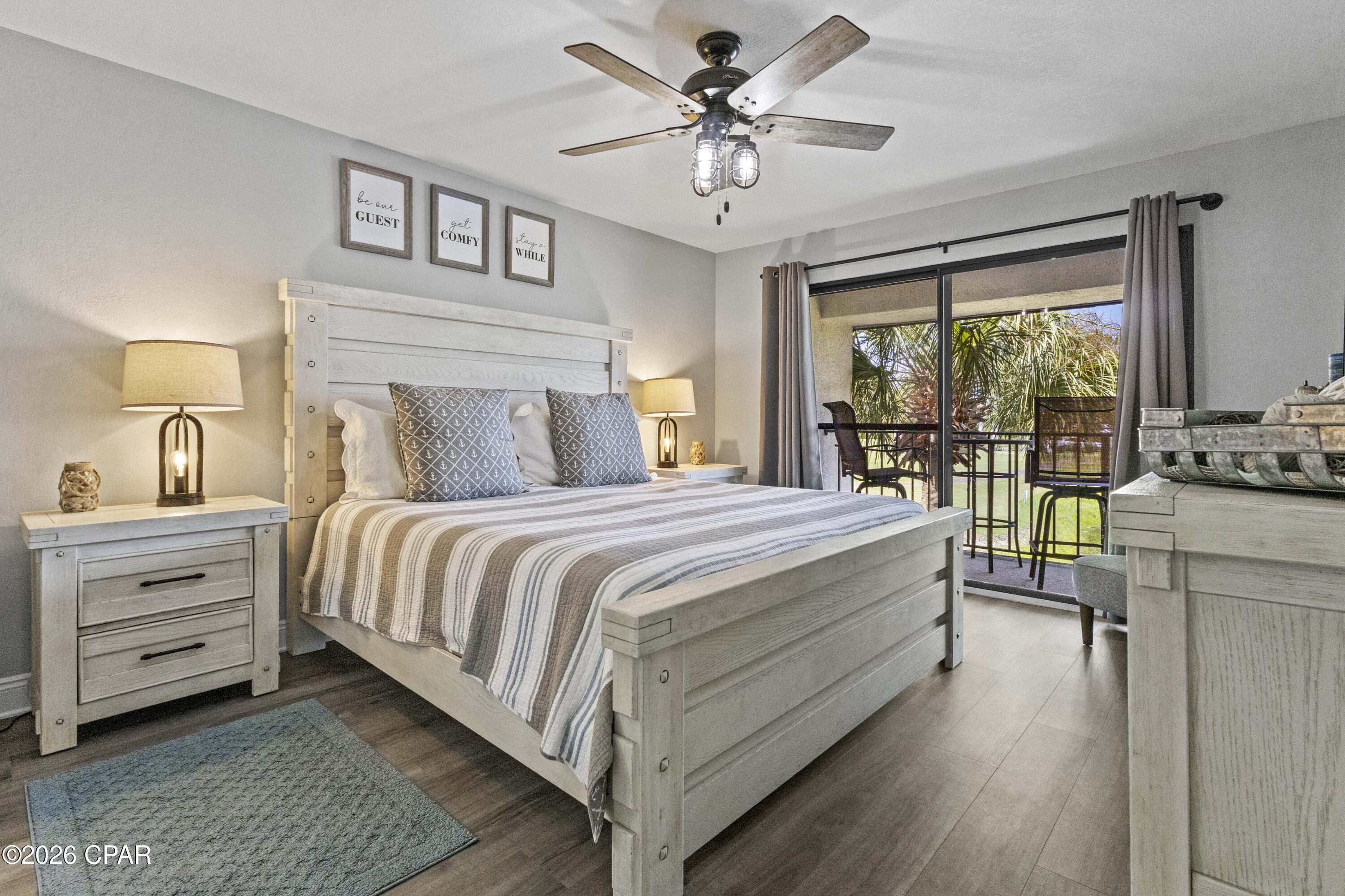 Edgewater Golf Villas V-B - Residential