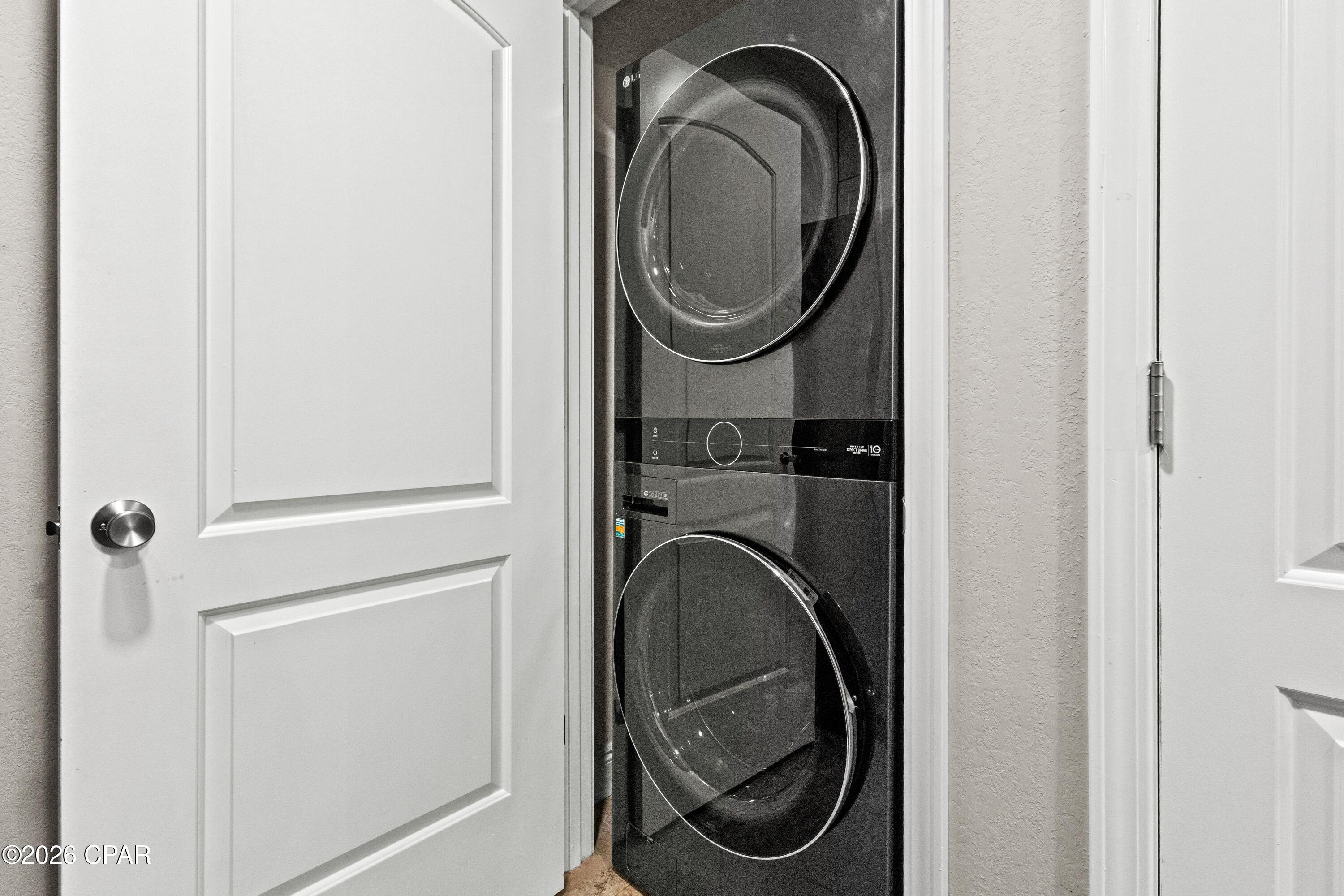 Edgewater Golf Villas V-B - Residential