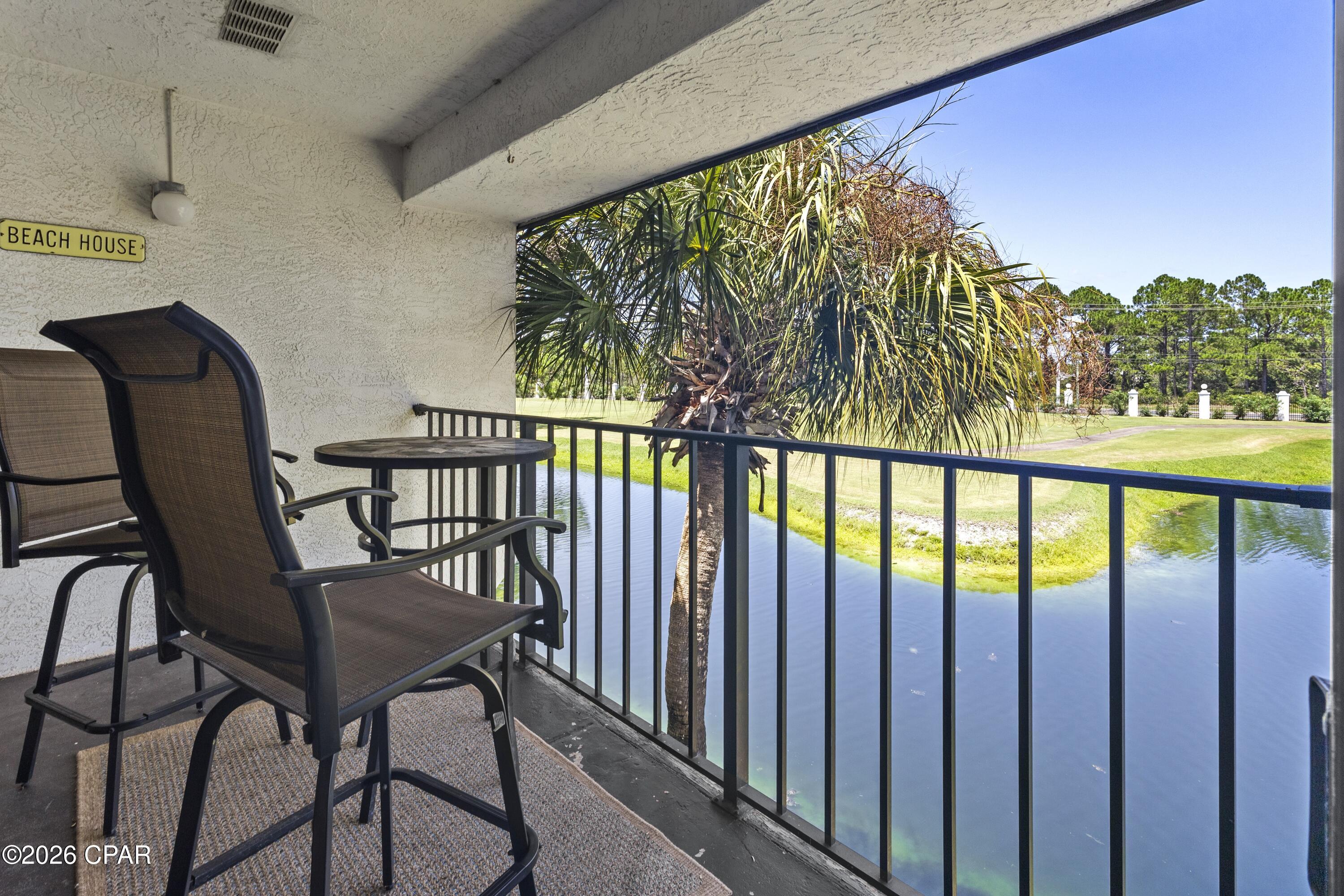 Edgewater Golf Villas V-B - Residential
