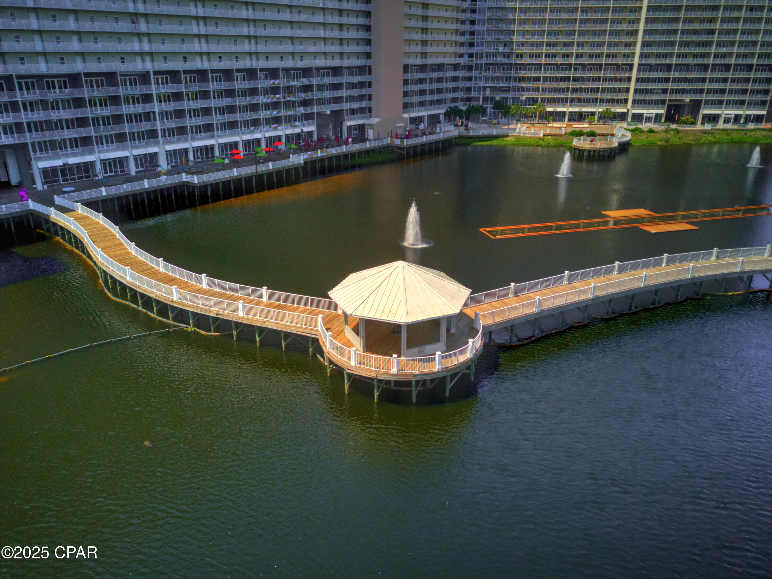 Laketown Wharf - Residential