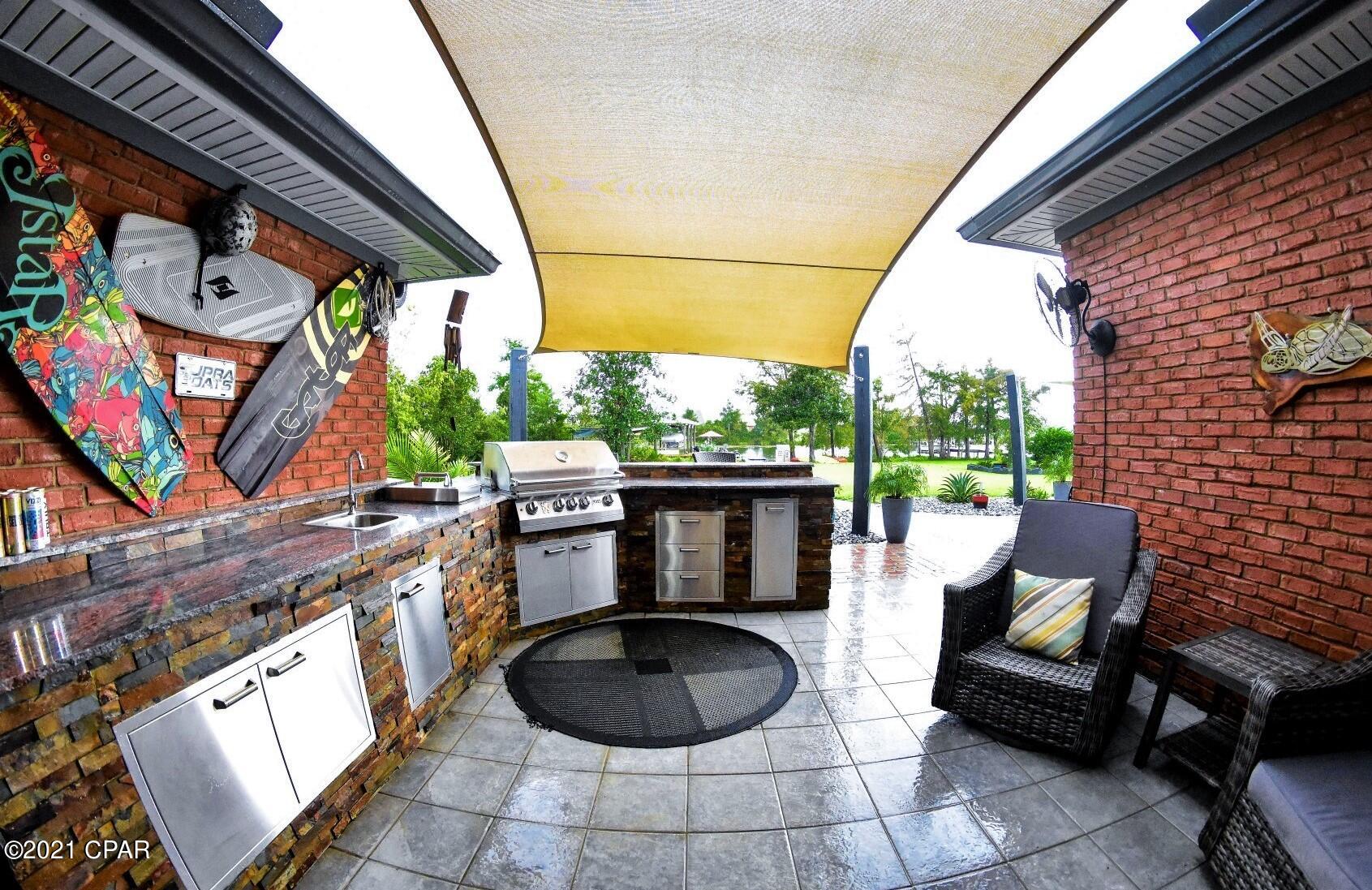 Deerwood - Residential