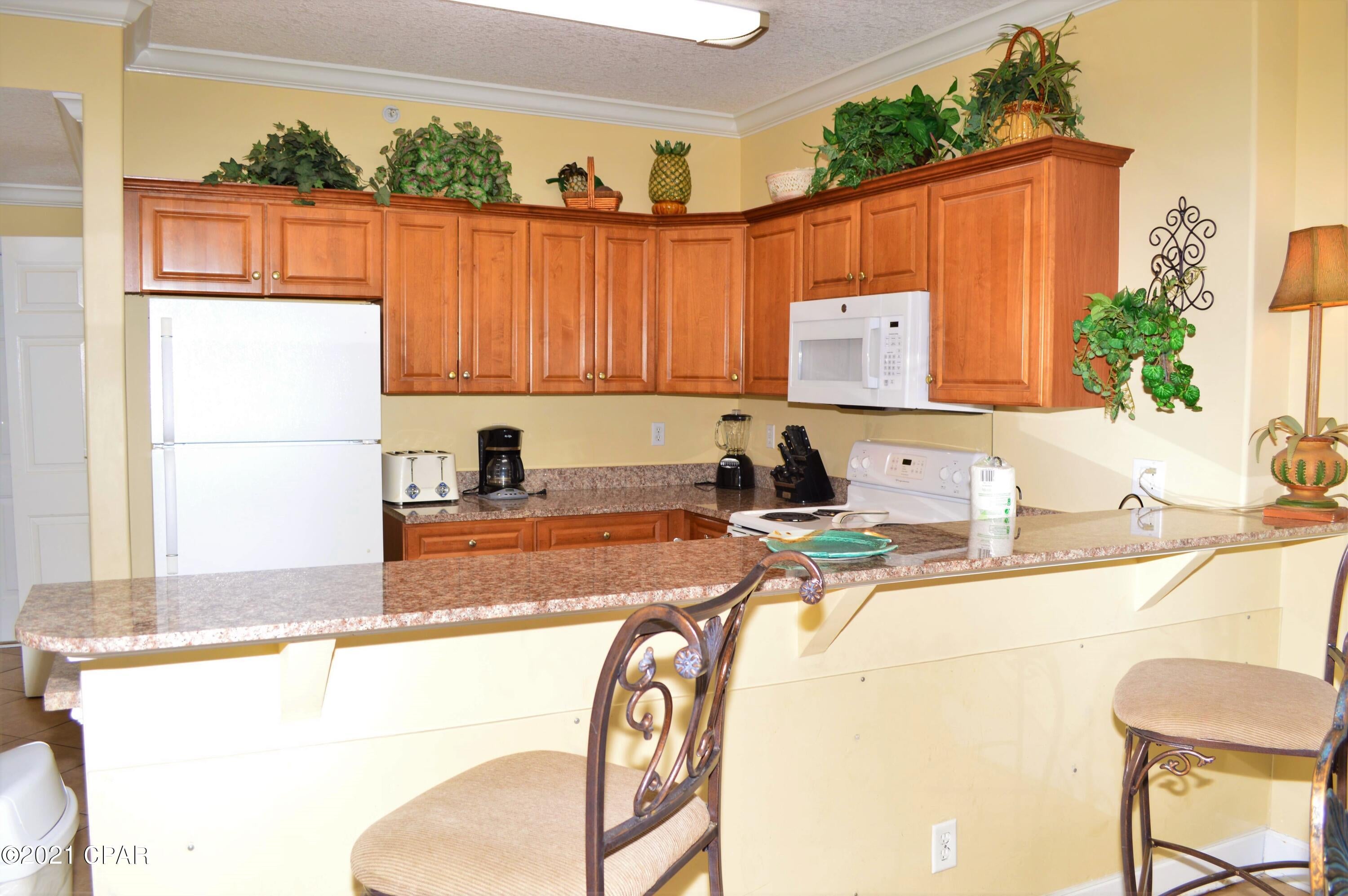 Twin Palms Resort - Residential