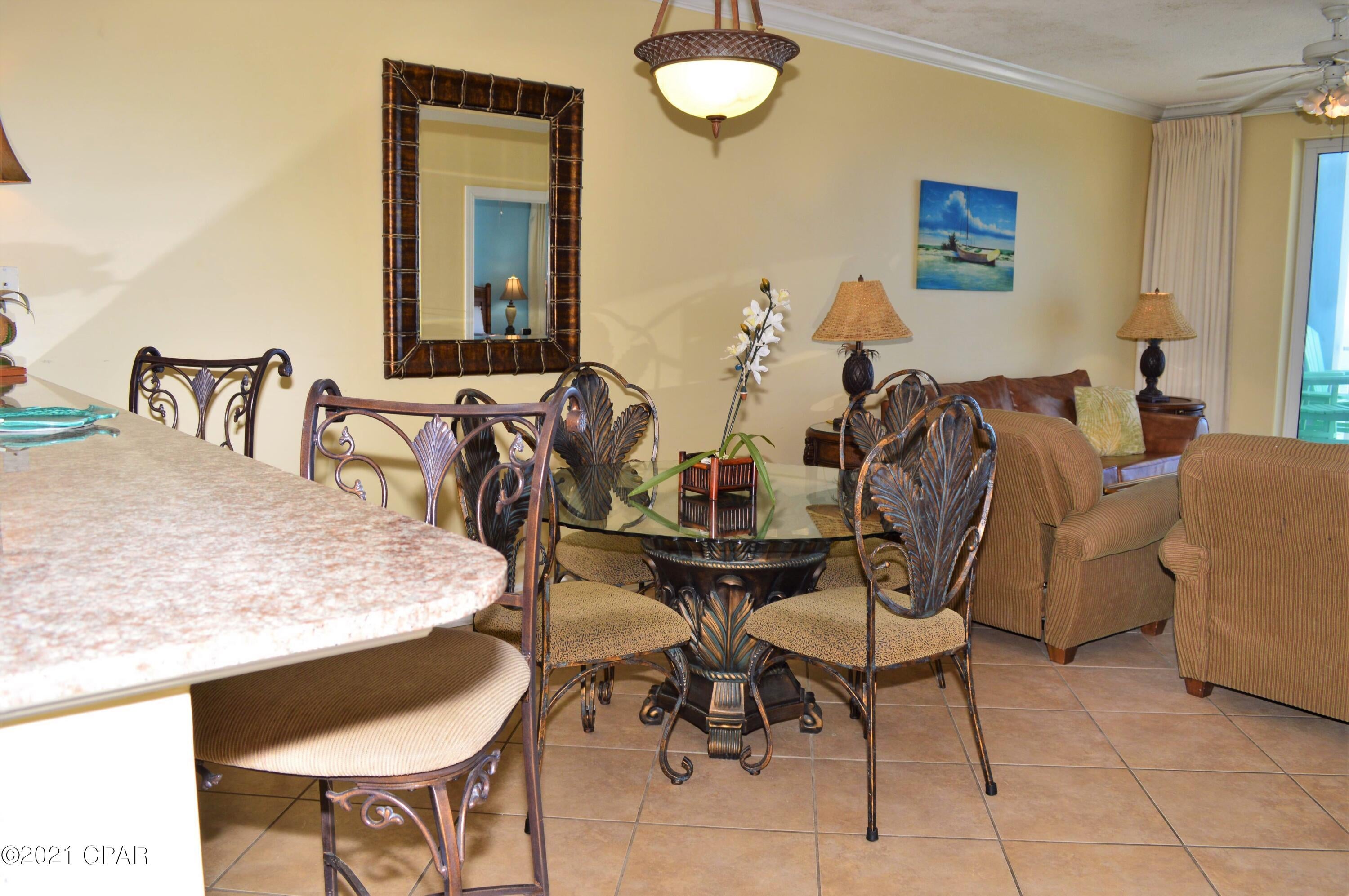 Twin Palms Resort - Residential