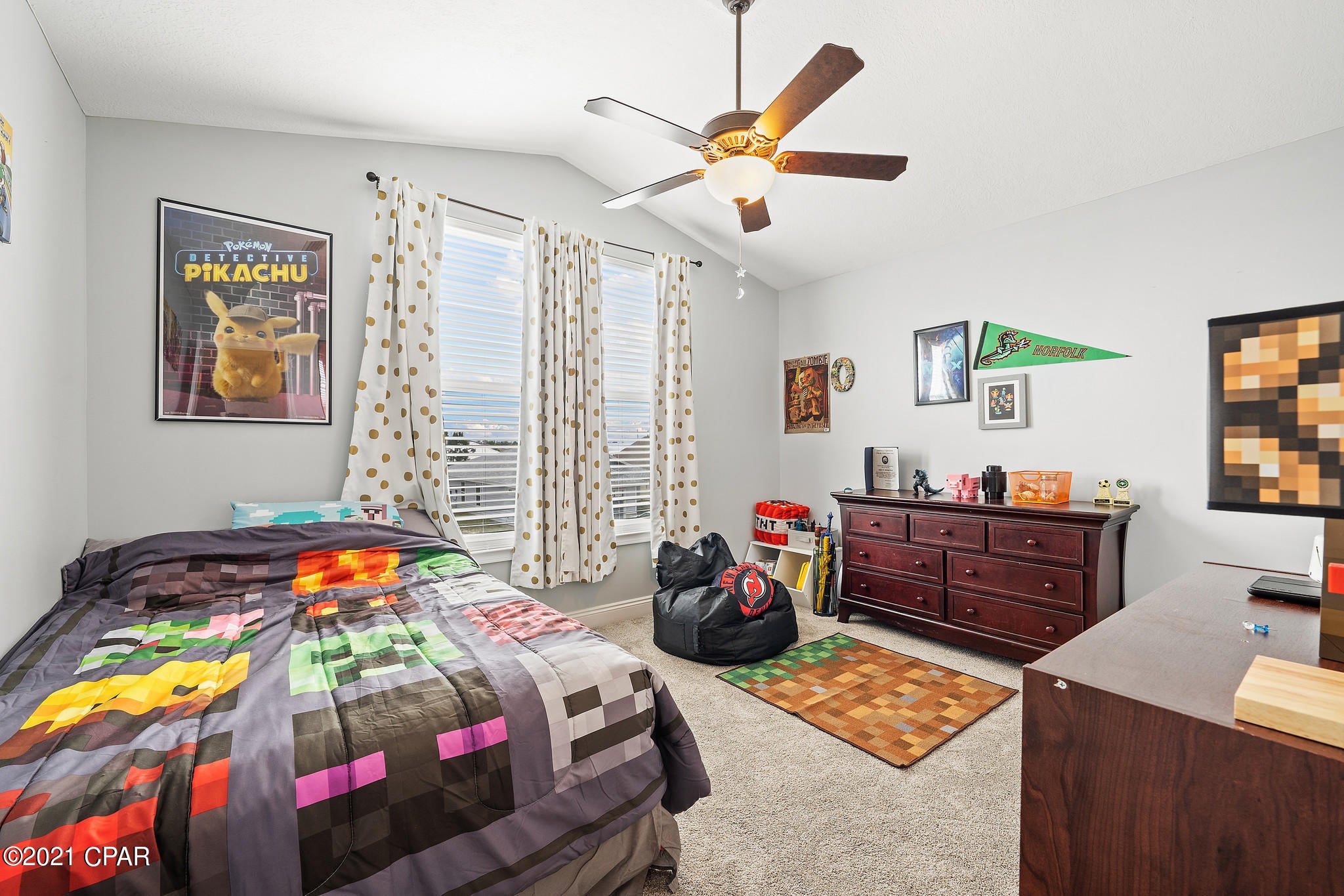 Ashlee Manor - Residential