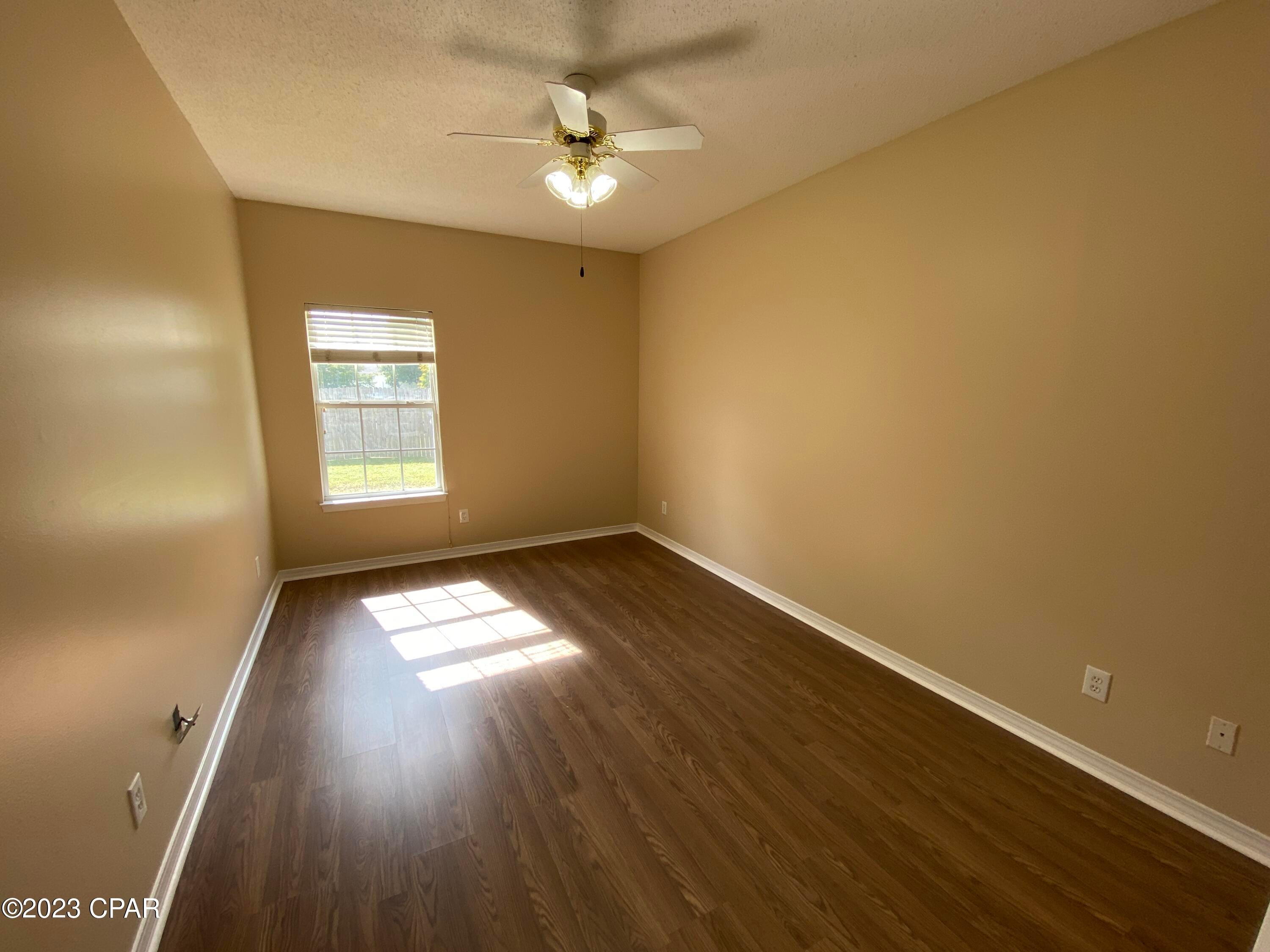 Hammocks Phase II - Residential Lease