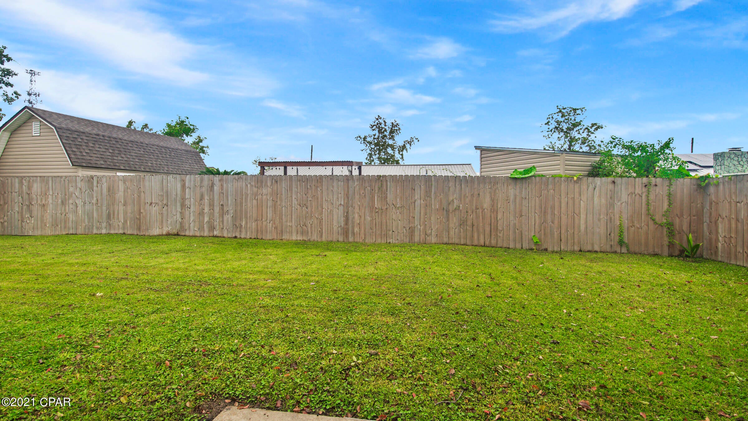 Pine Forest Est Ph 1 - Residential