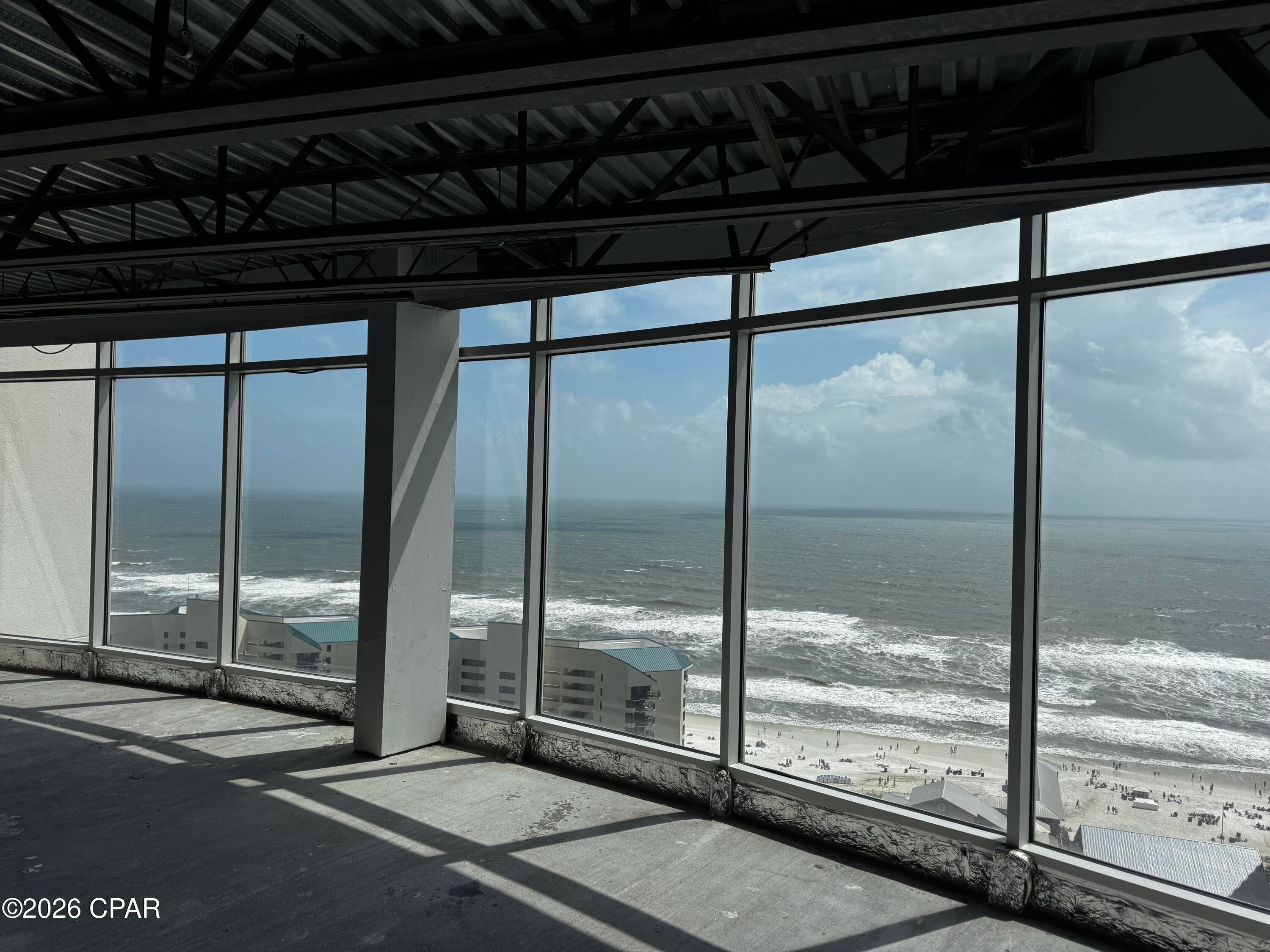 Laketown Wharf - Commercial Sale