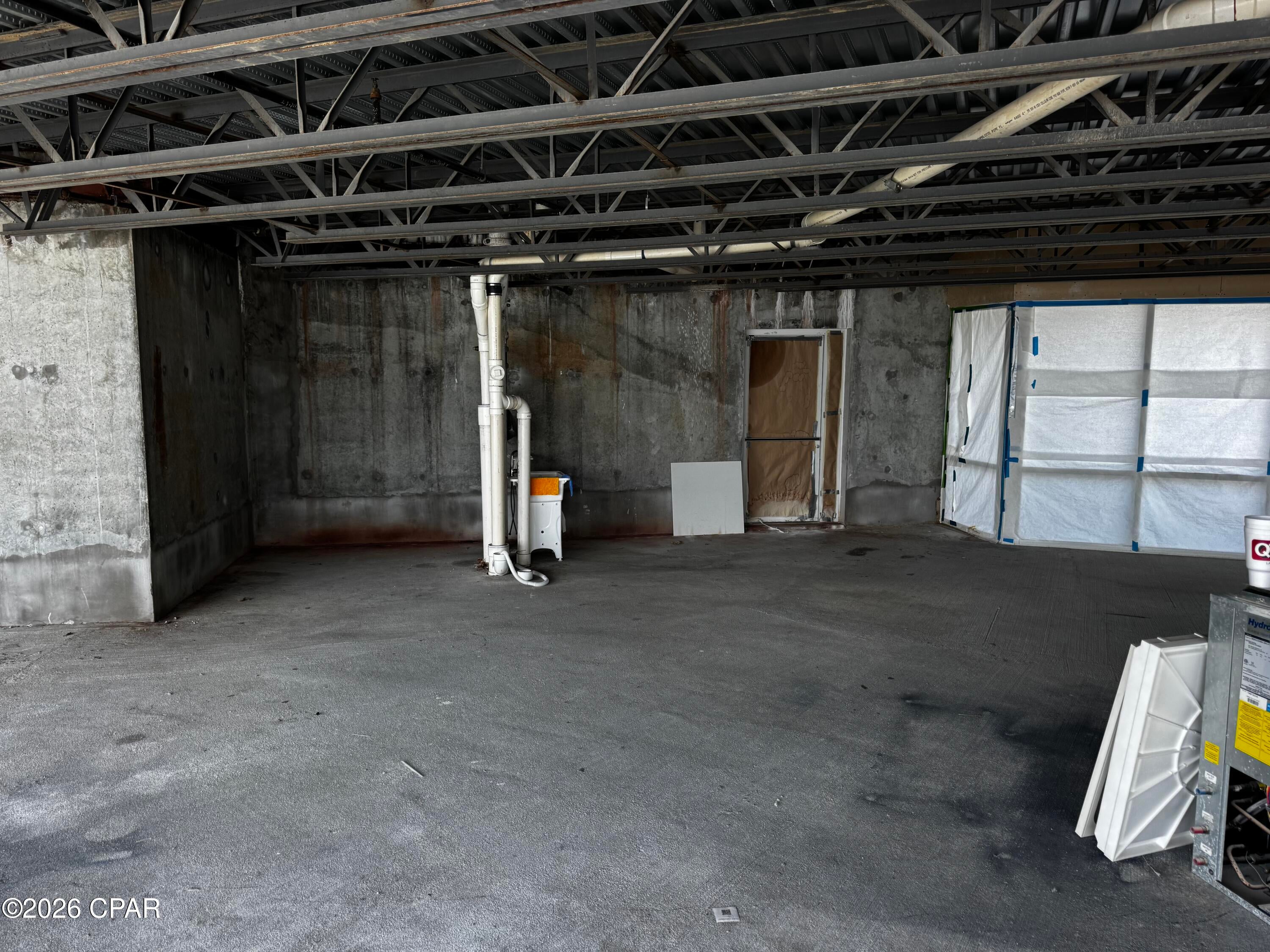 Laketown Wharf - Commercial Sale
