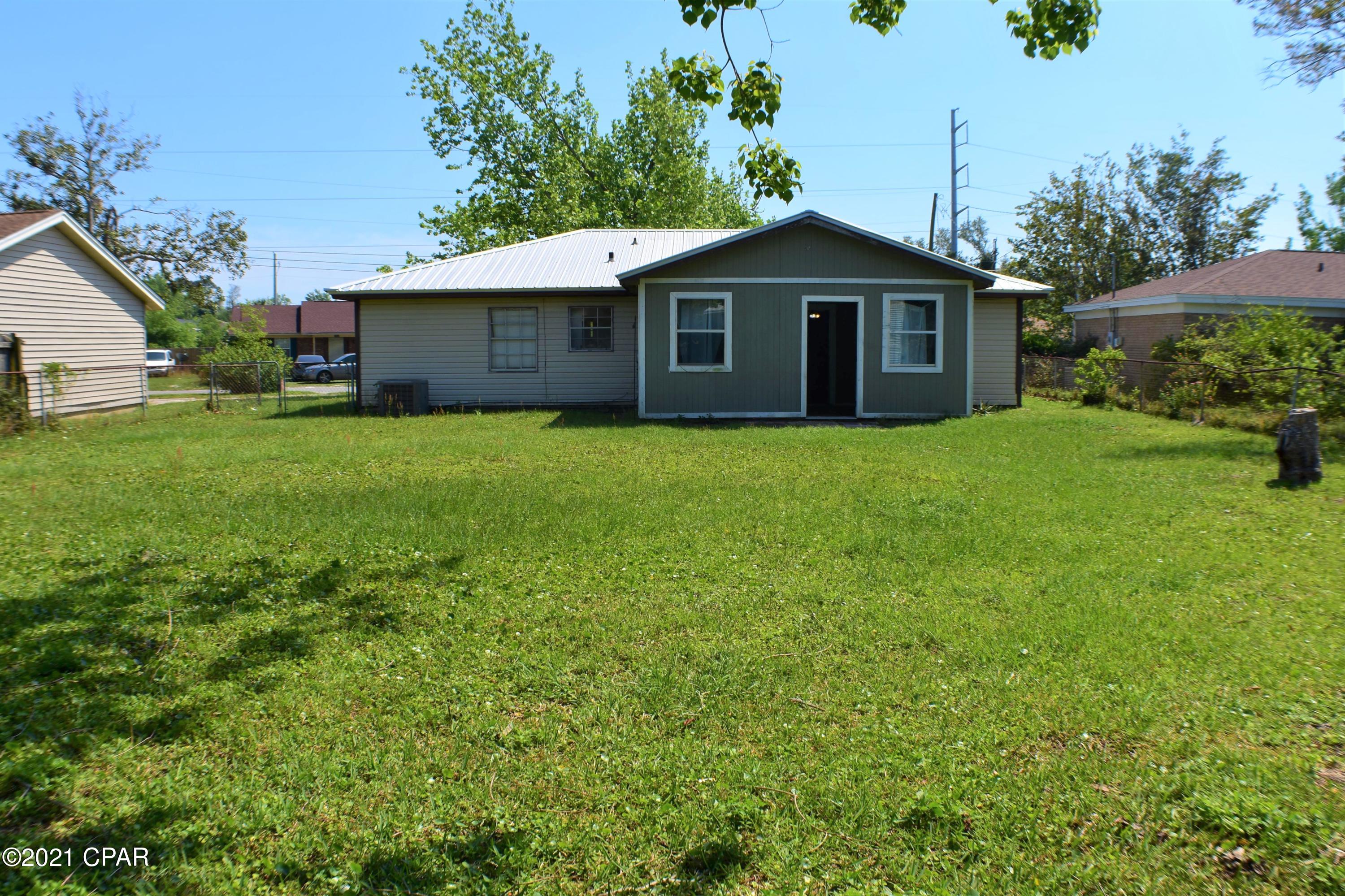 College Point Harris Add - Residential