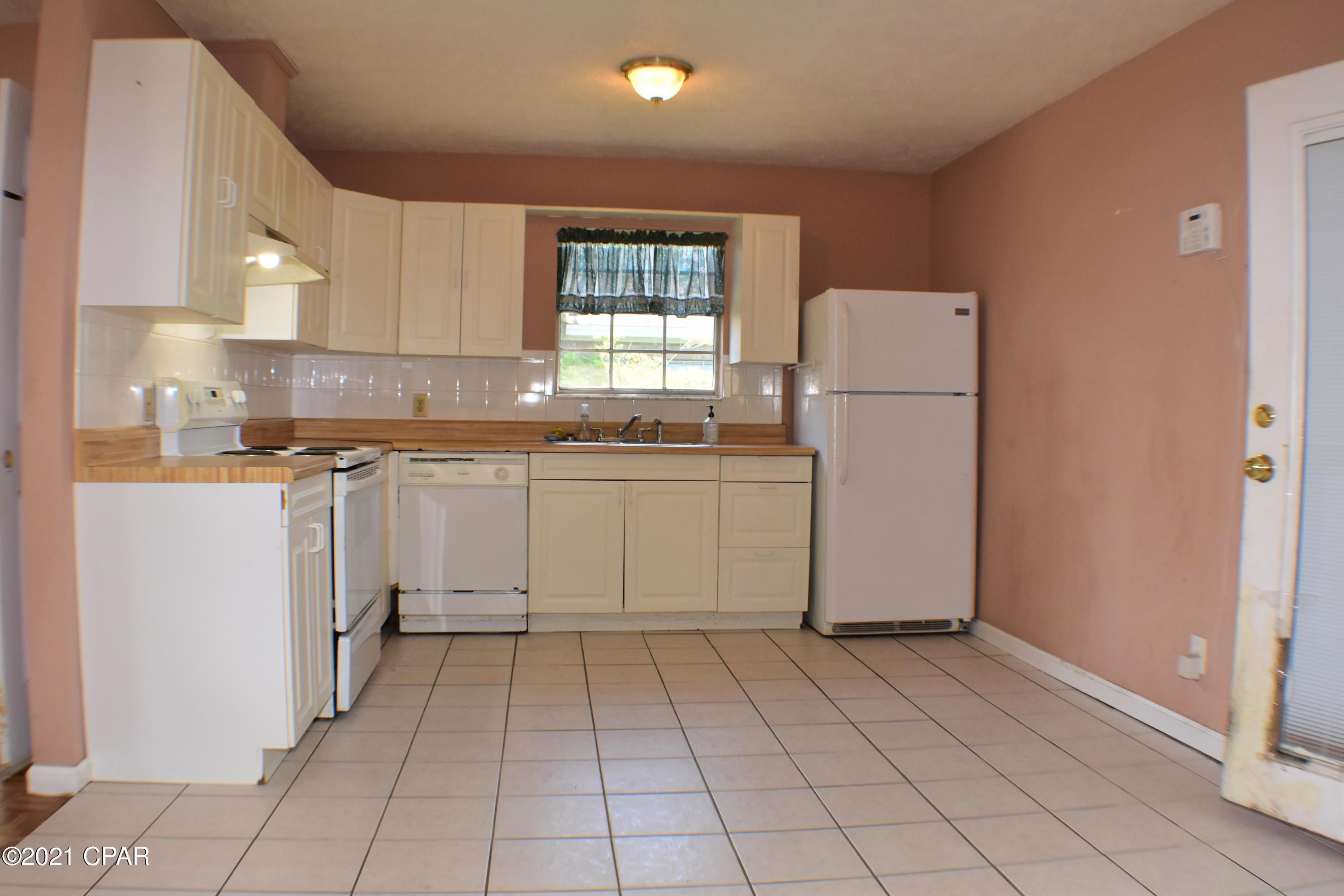 College Point Harris Add - Residential