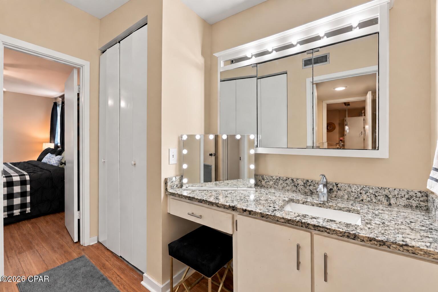 Bay Point Harbour Villas - Residential
