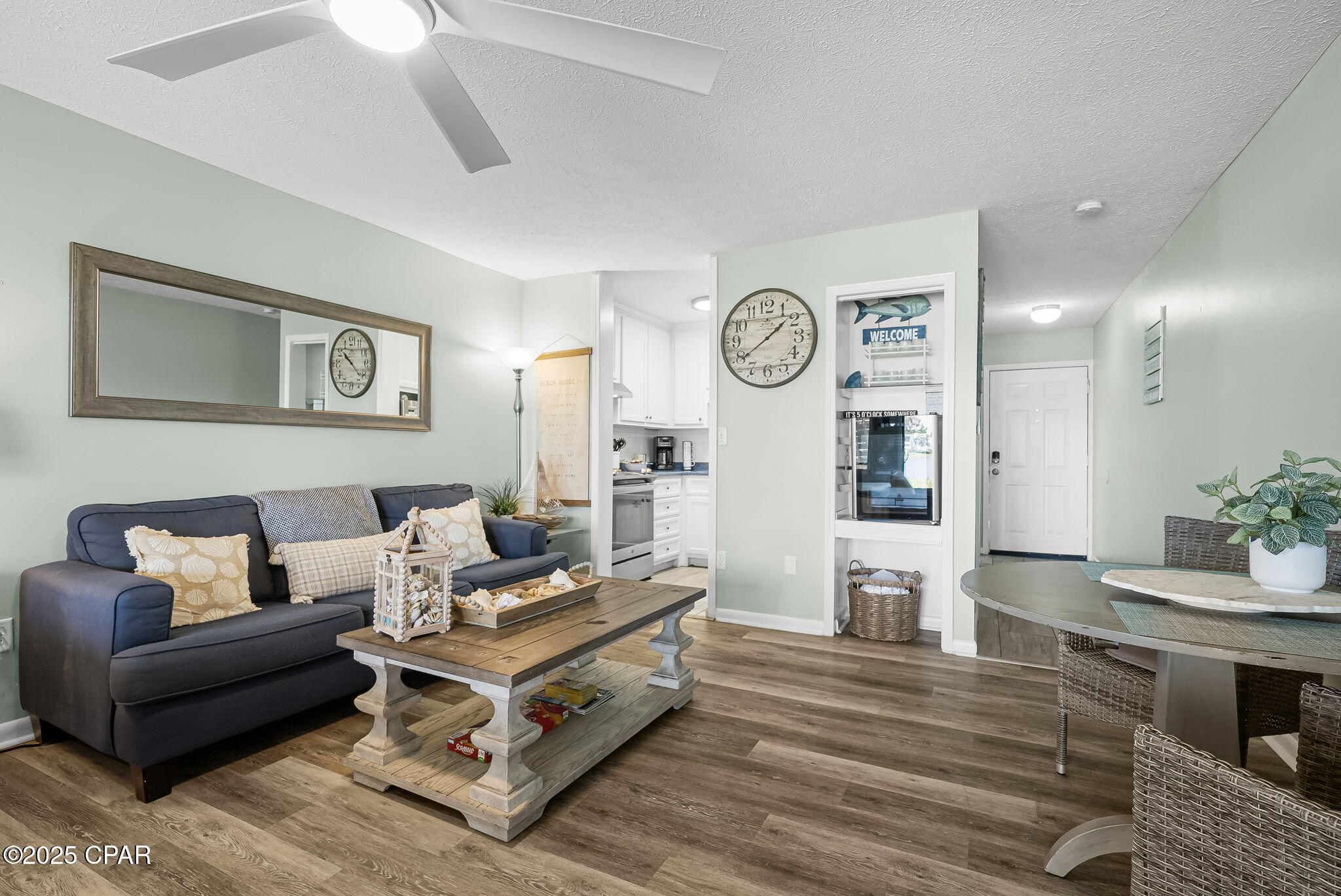 Lullwater Beach - Residential