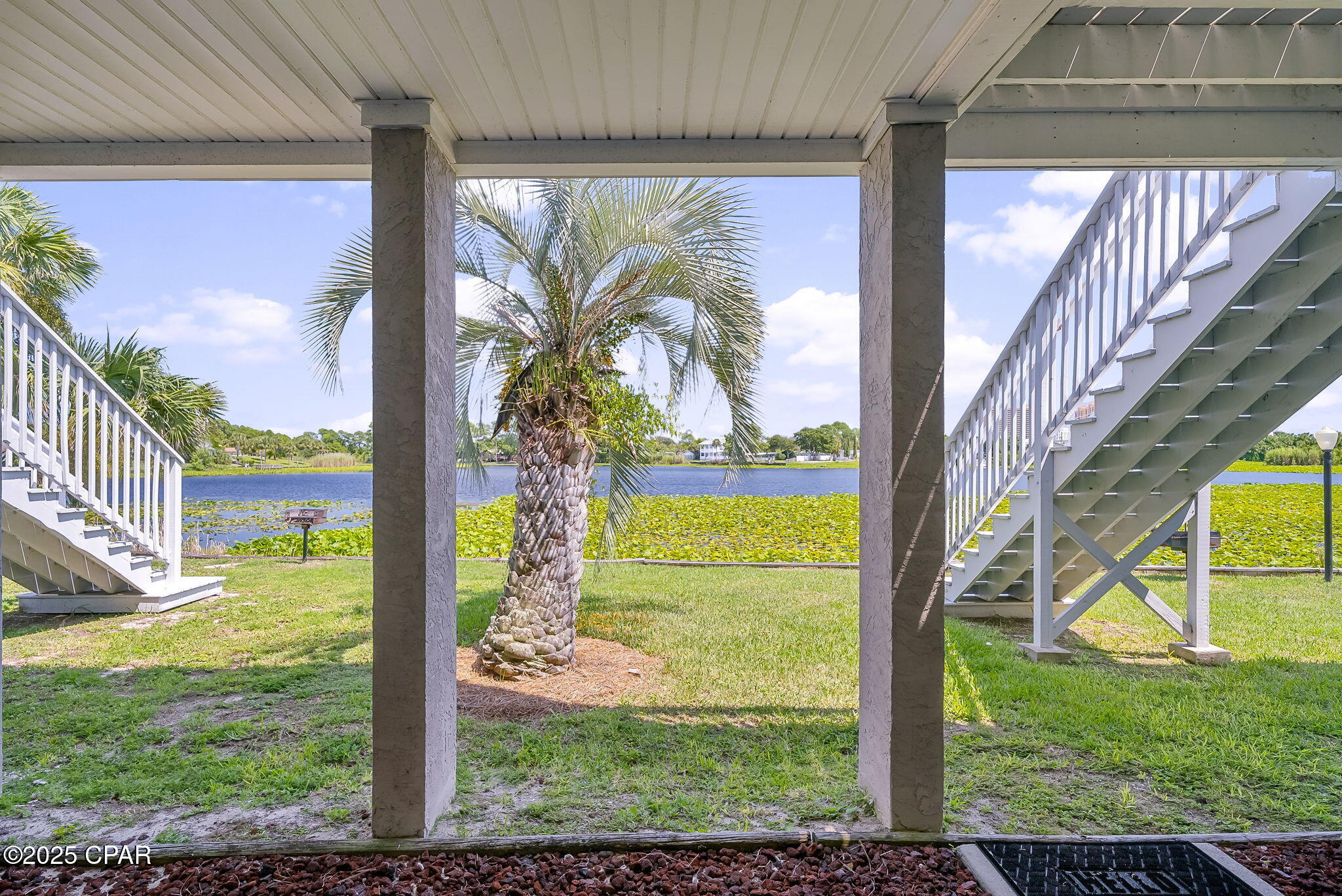 Lullwater Beach - Residential