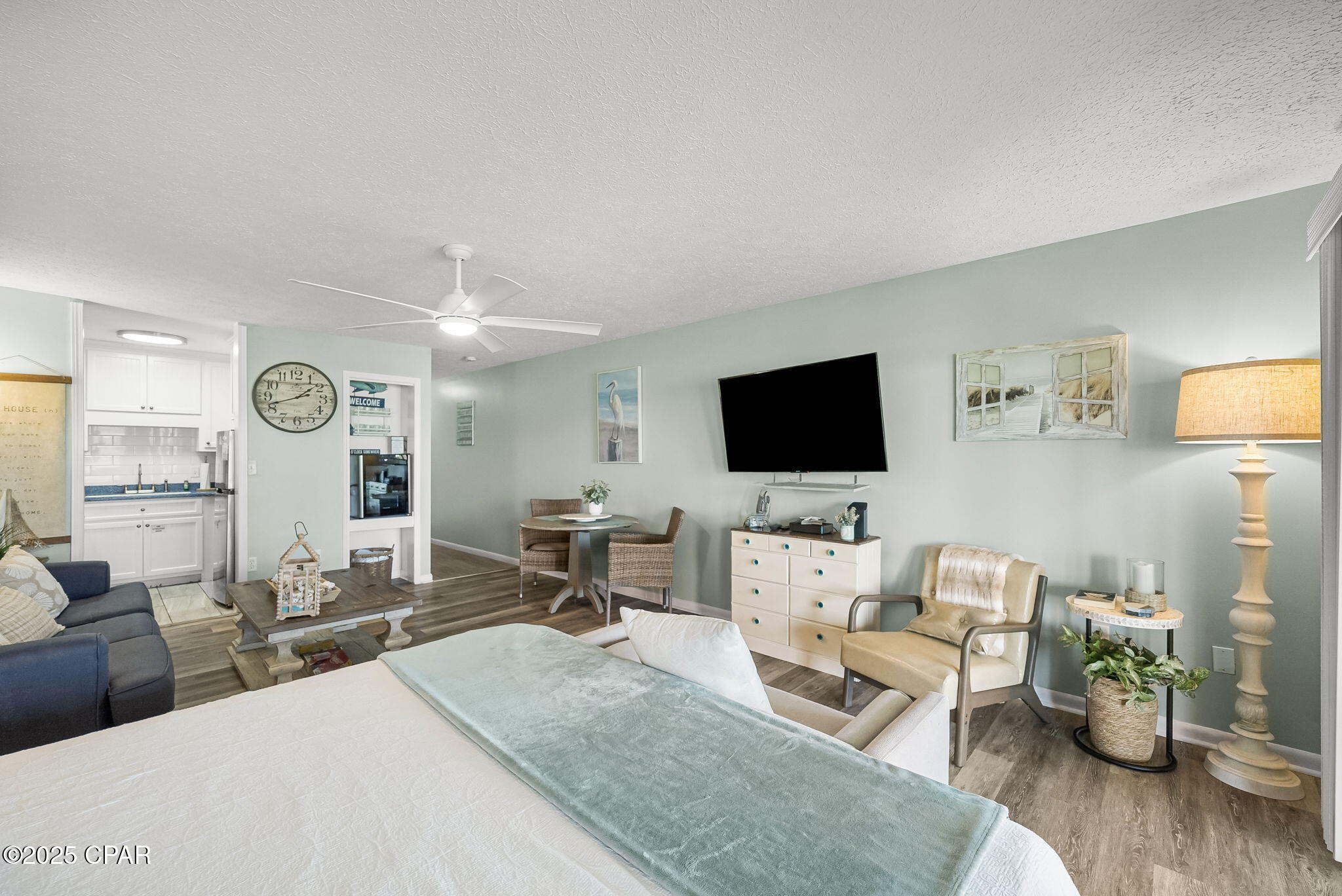 Lullwater Beach - Residential