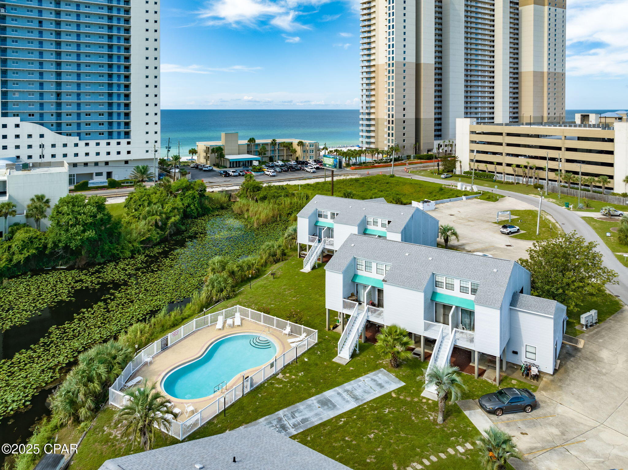 Lullwater Beach - Residential