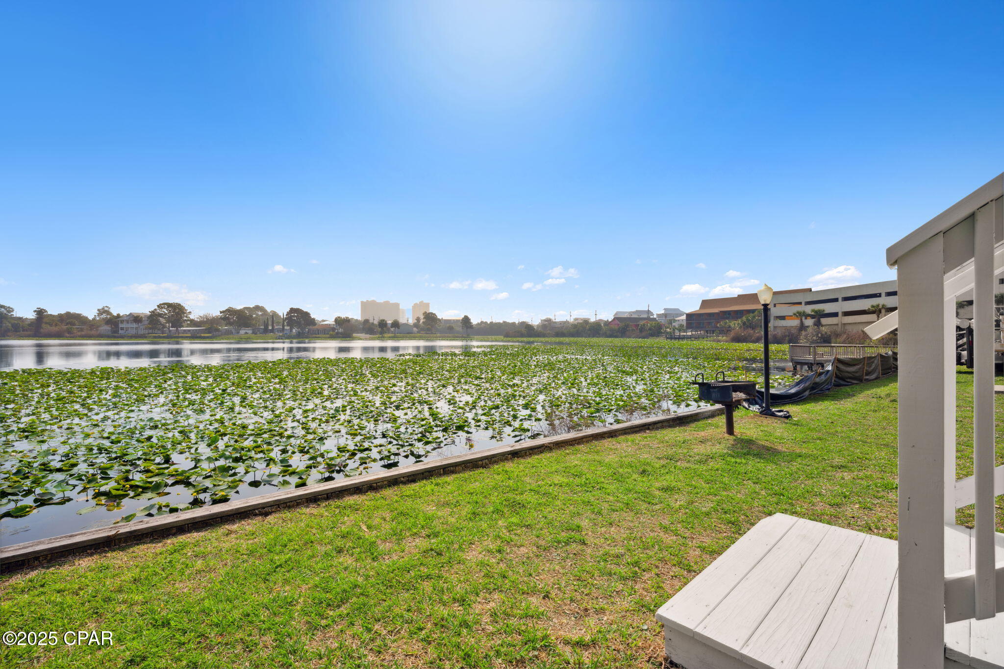 Lullwater Beach - Residential