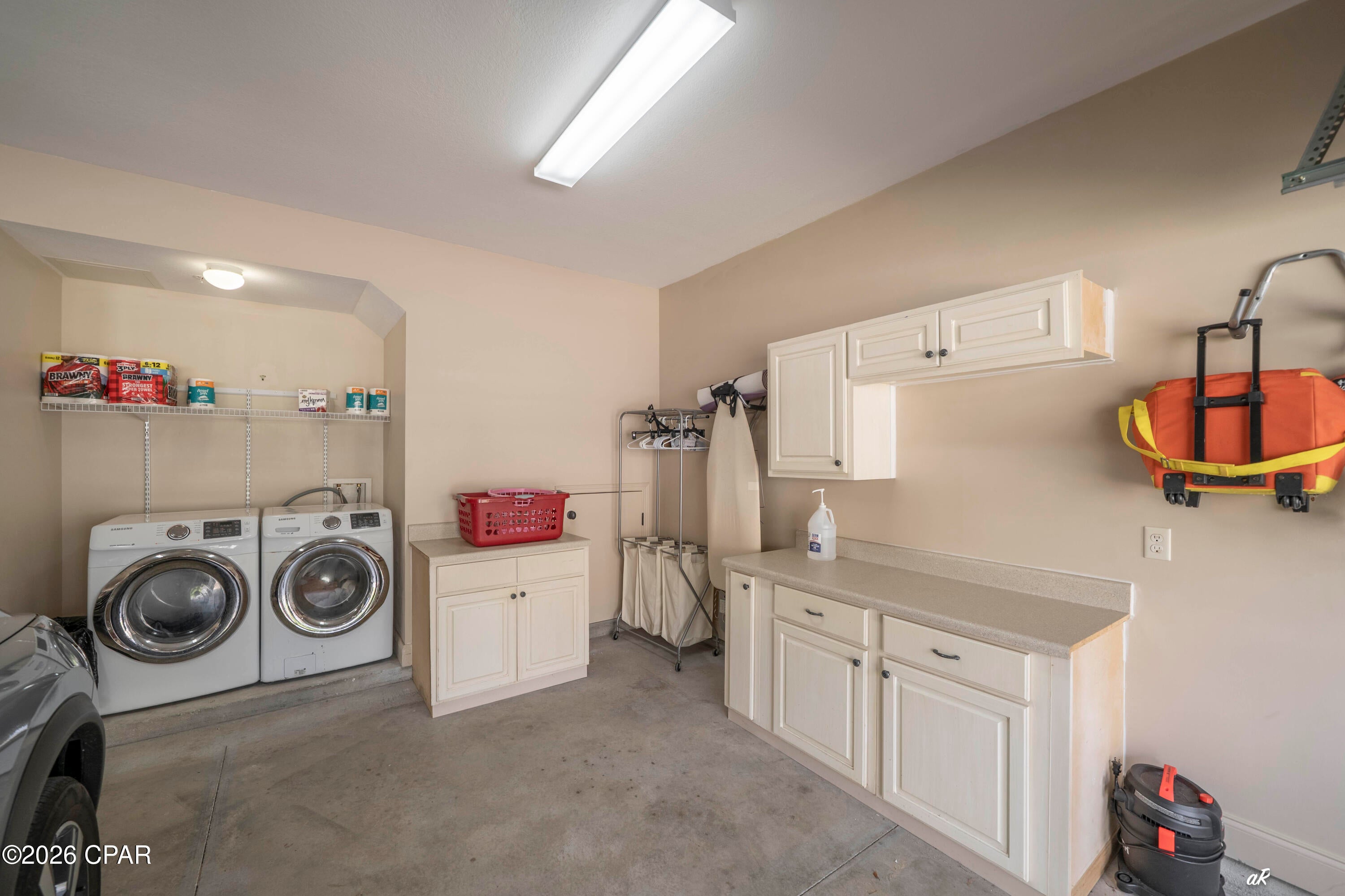 Annabella's Townhomes - Residential